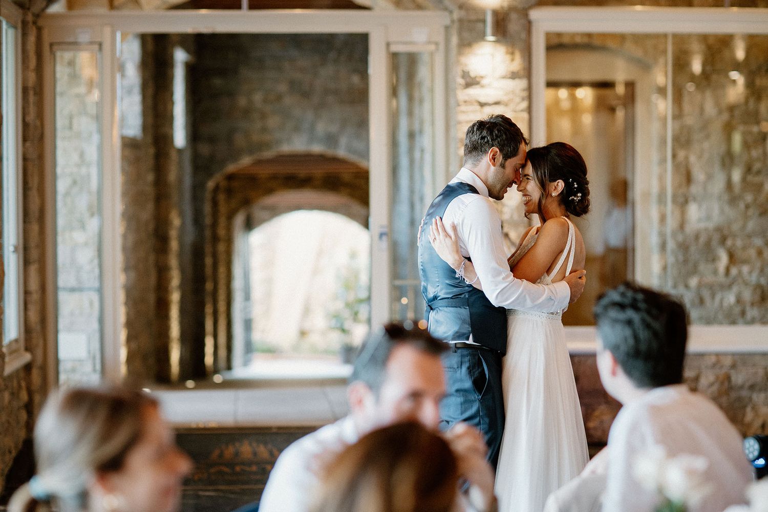 Festa di matrimonio a Le Cantorie tra amici e familiari