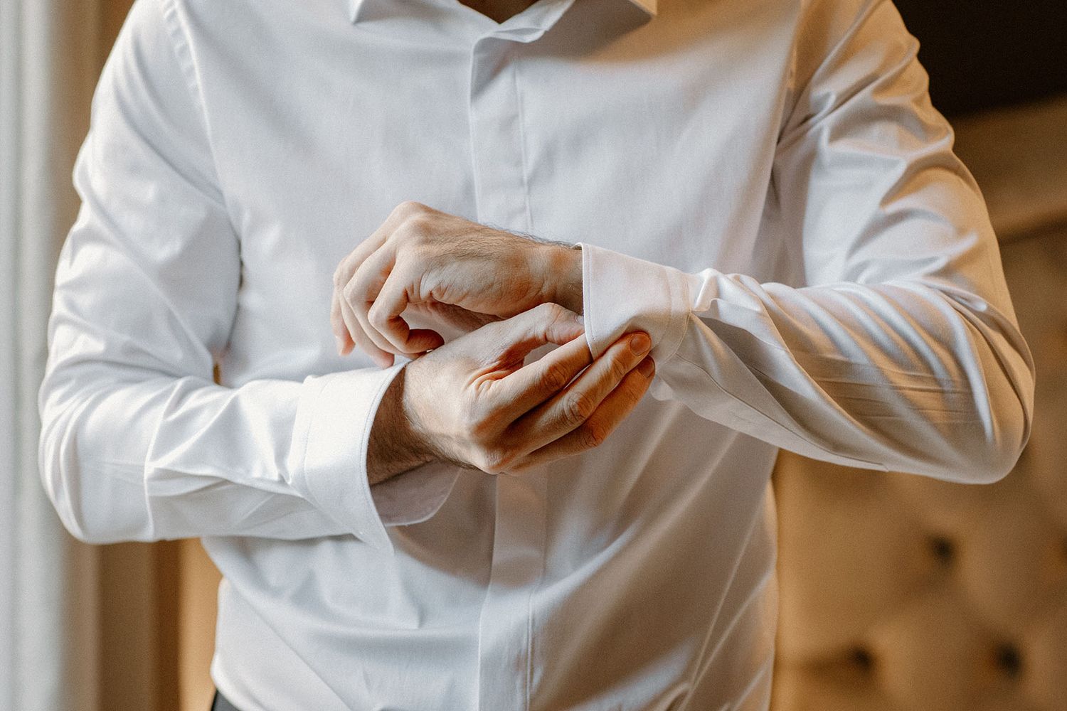 Preparazione dello sposo prima del matrimonio