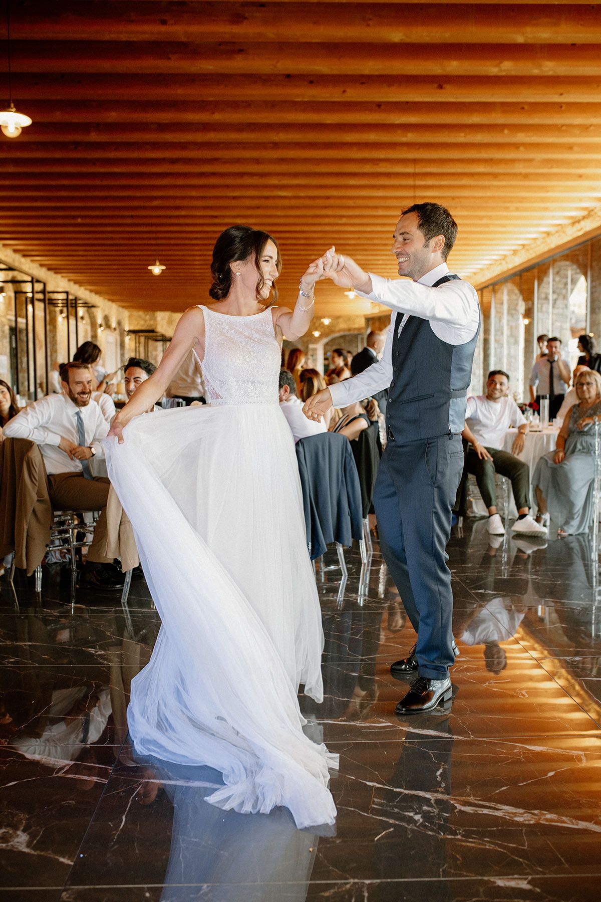 Festa di matrimonio a Le Cantorie tra amici e familiari