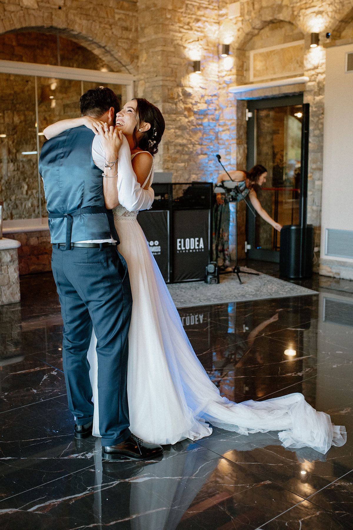 Festa di matrimonio a Le Cantorie tra amici e familiari
