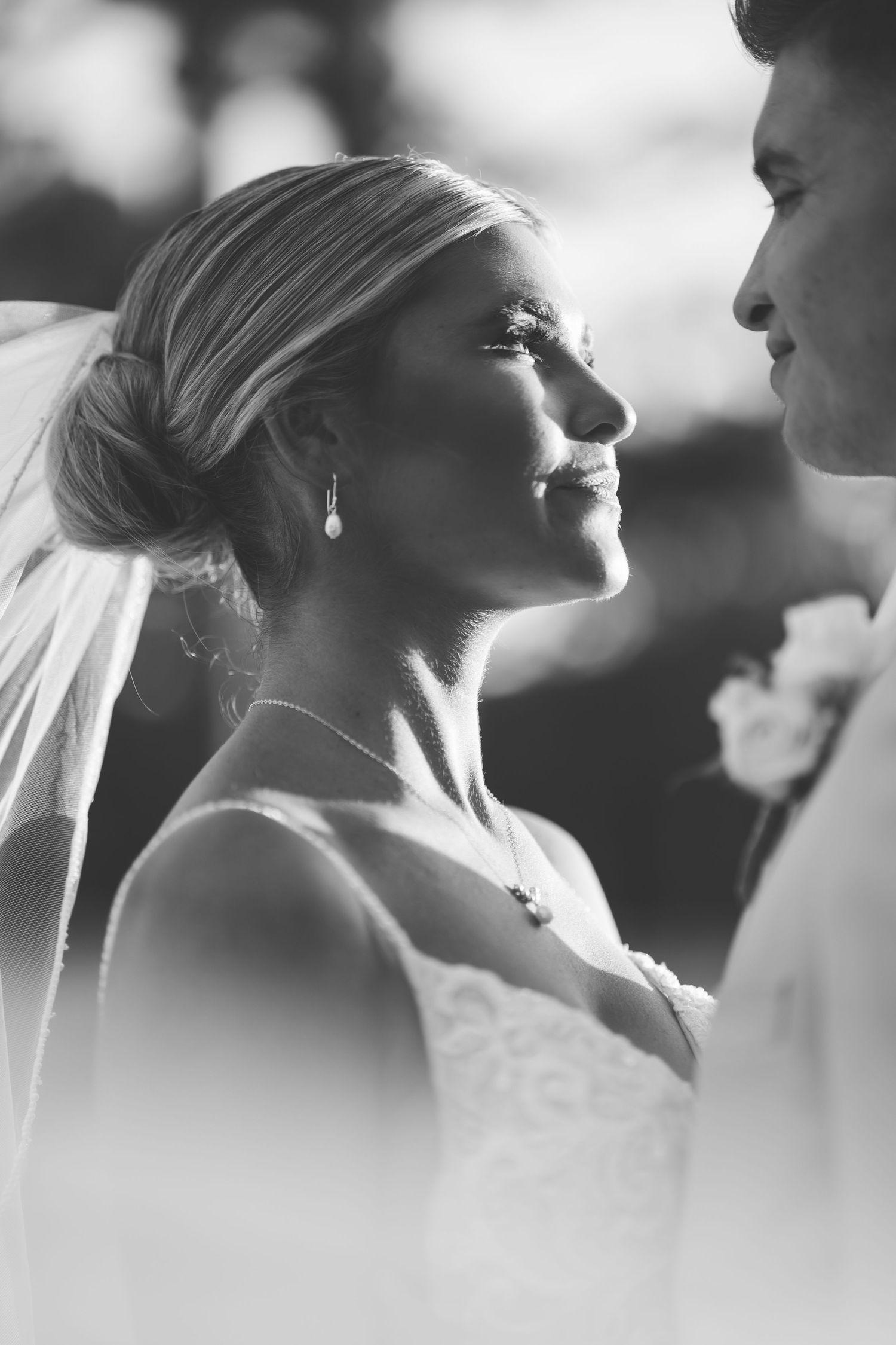 wedding photographer, Huntsville, Alabama, wedding venue, wedding dress, Huntsville botanical gardens, Birmingham weddin