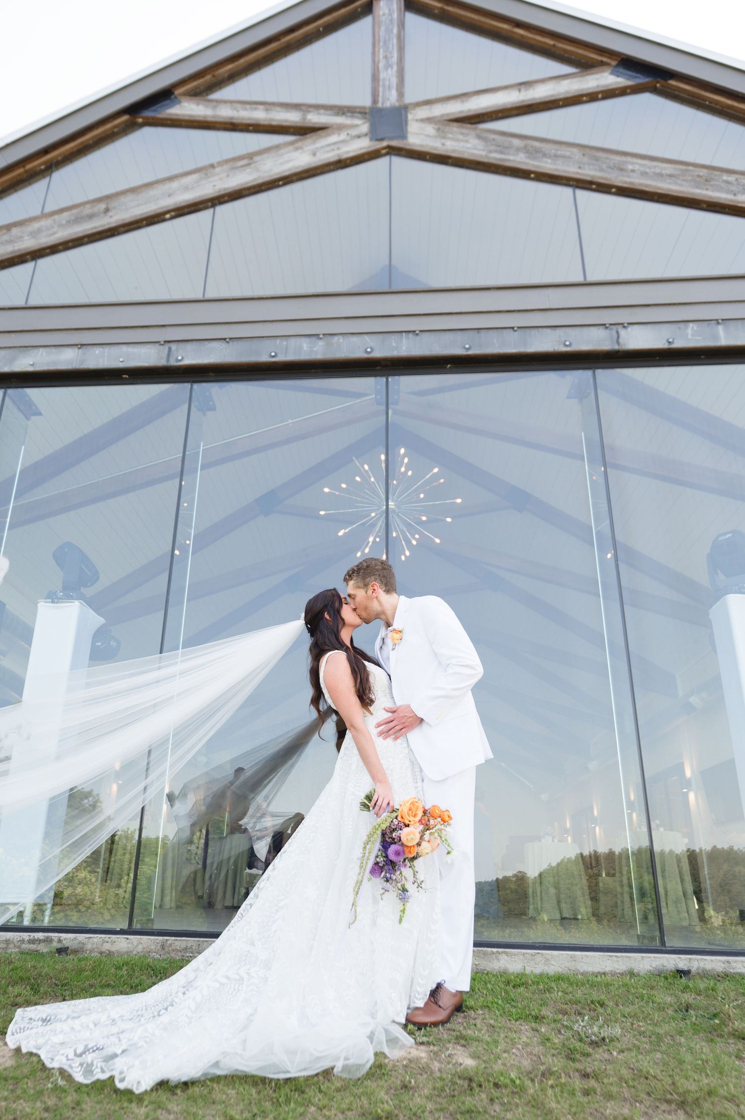 huntsville alabama, best wedding venue, bride, just engaged, wedding planning, wedding photographer, best, North Alabama