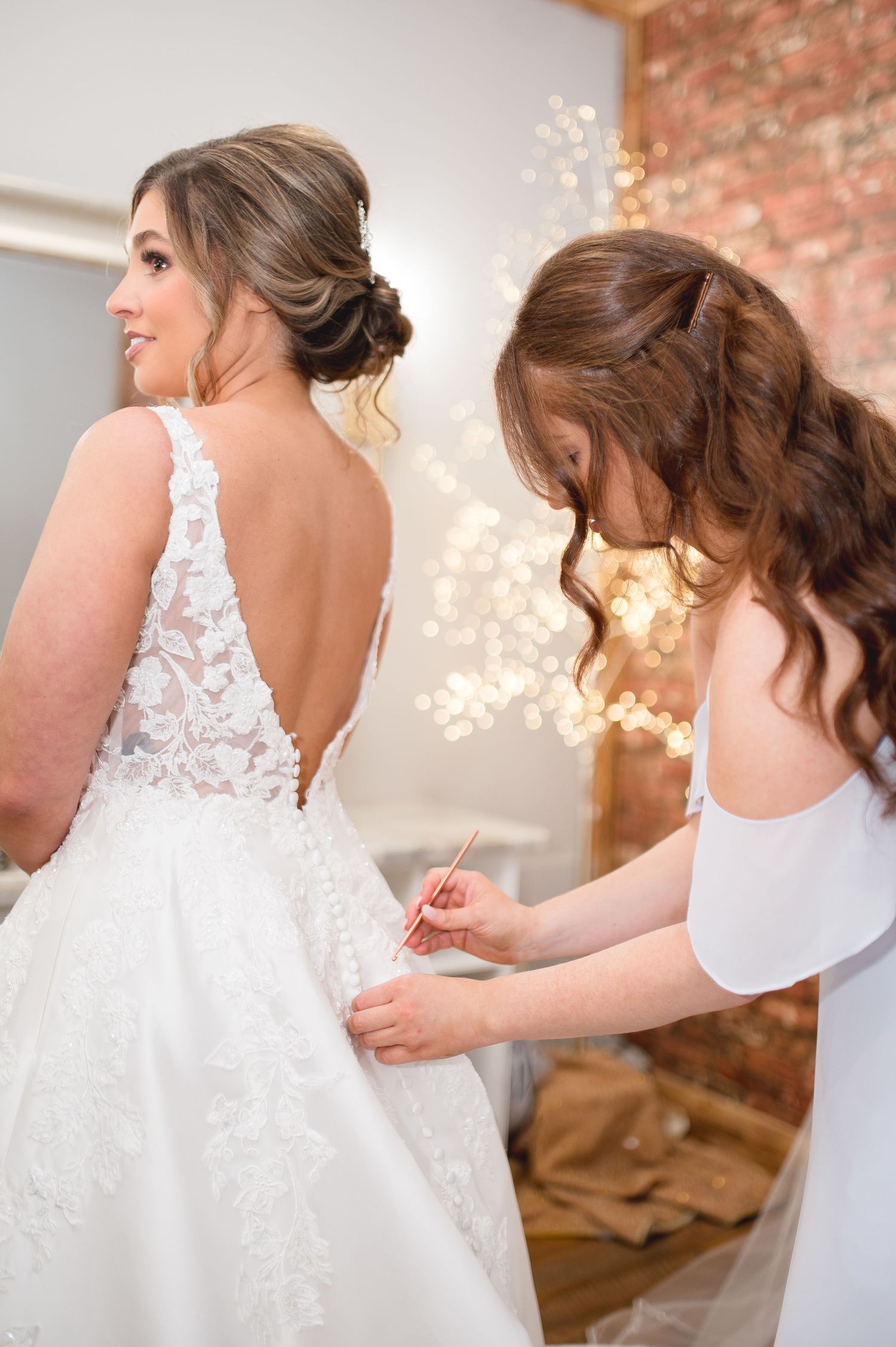 Bride, Wedding tips, bridal morning, White Barn at Padgett, wedding photographer, wedding prep, wedding day, wedding
