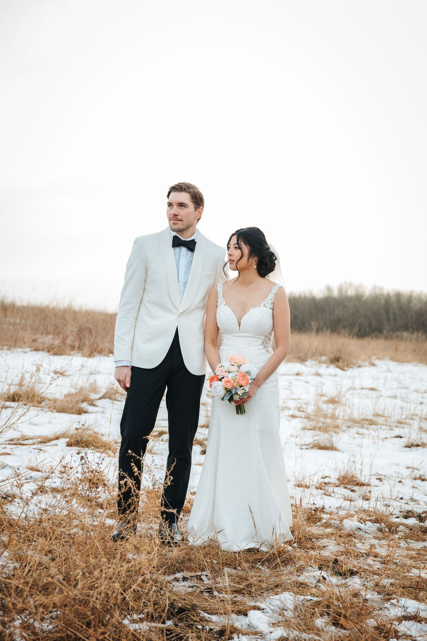 winter wedding pictures, wedding photography, bride and groom pictures, BC elopement photographer, mexico wedding pictures, spruce grove
