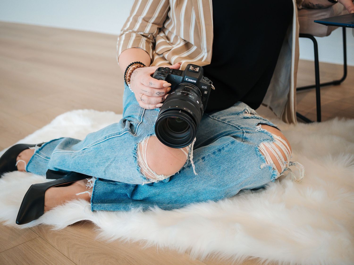 Stony Plain photographer, Travel wedding photographer, bridal boudoir photographer, BC elopement photography, Wedding venues in Banff