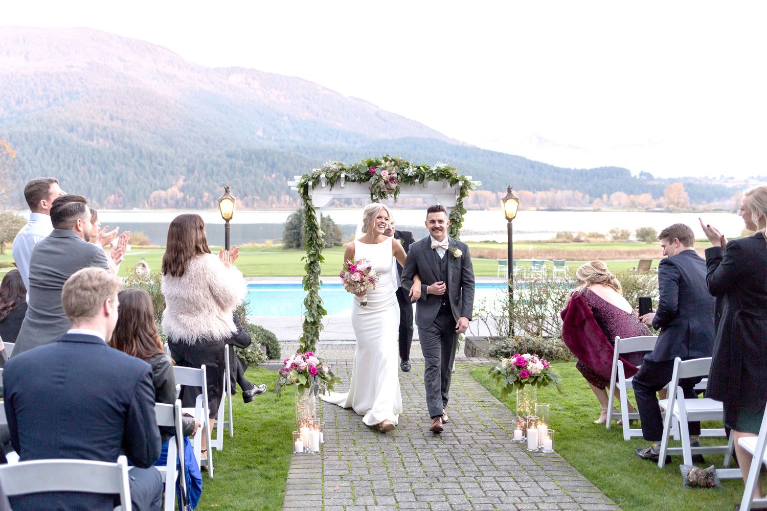 Wedding photographer in Chilliwack
Chilliwack wedding photographer
Wedding photographer in Chilliwack
Wedding Photographer British Columbia