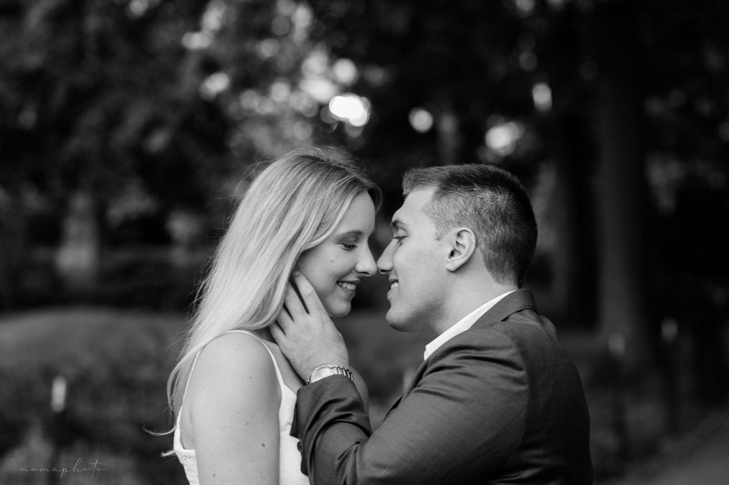 Couple poses ideas black and white