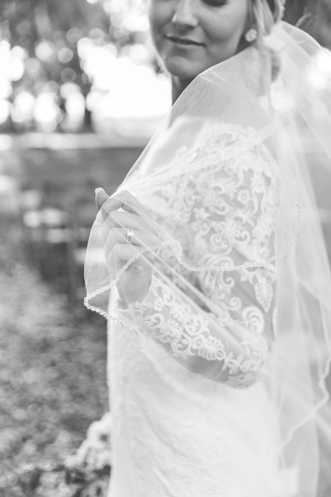 Film-inspired lifestyle wedding photography on Jekyll Island, St. Simons, and Sea Island by a local wedding photographer.