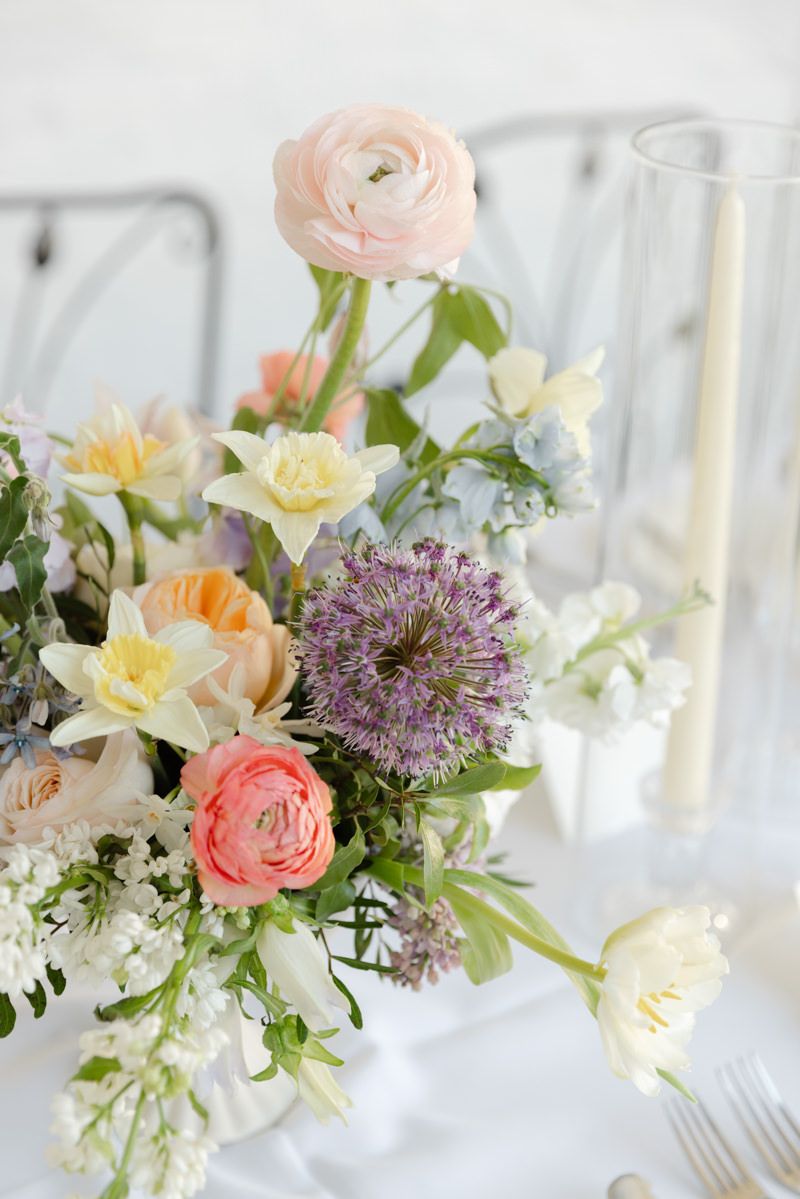 Luxury florist for Crane Cottage, Cherokee Cottage, and venues across Jekyll, St. Simons, Brunswick, and Sea Island.