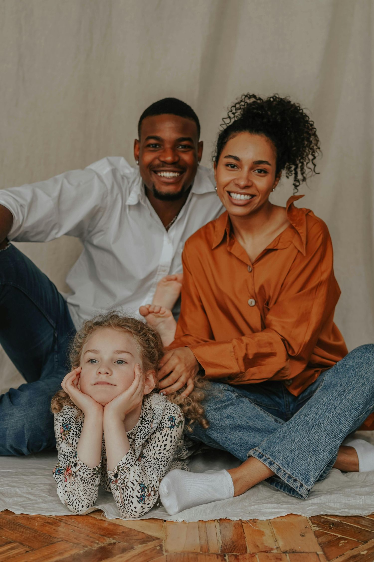Cottonwood cozy family moments, children giggling with parents, photographed as heirloom-quality fine art portraits.