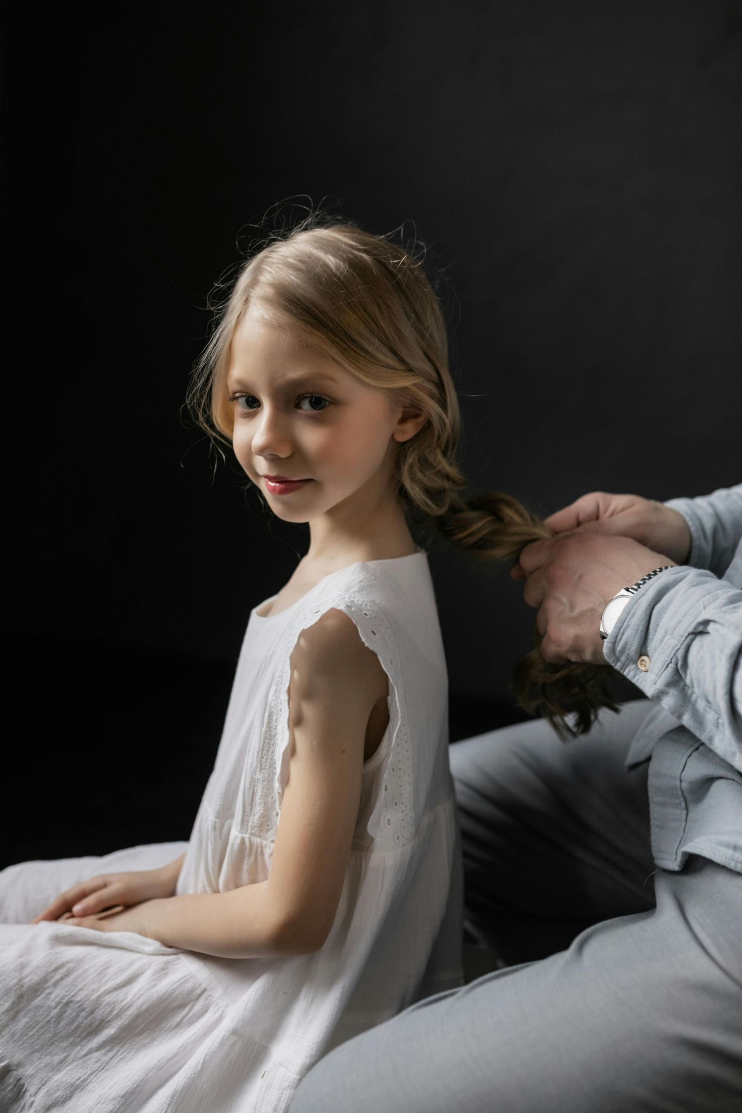 Sedona indoor session, joyful family, bright and warm studio lighting, photographed by top Arizona family photographer.