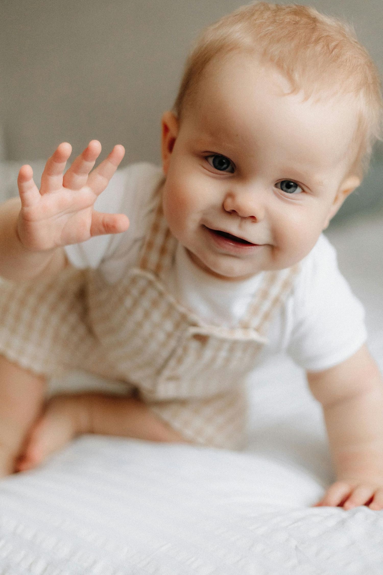 Jerome at-home family fun, kids and parents laughing together, photographed by Arizona family photographer.