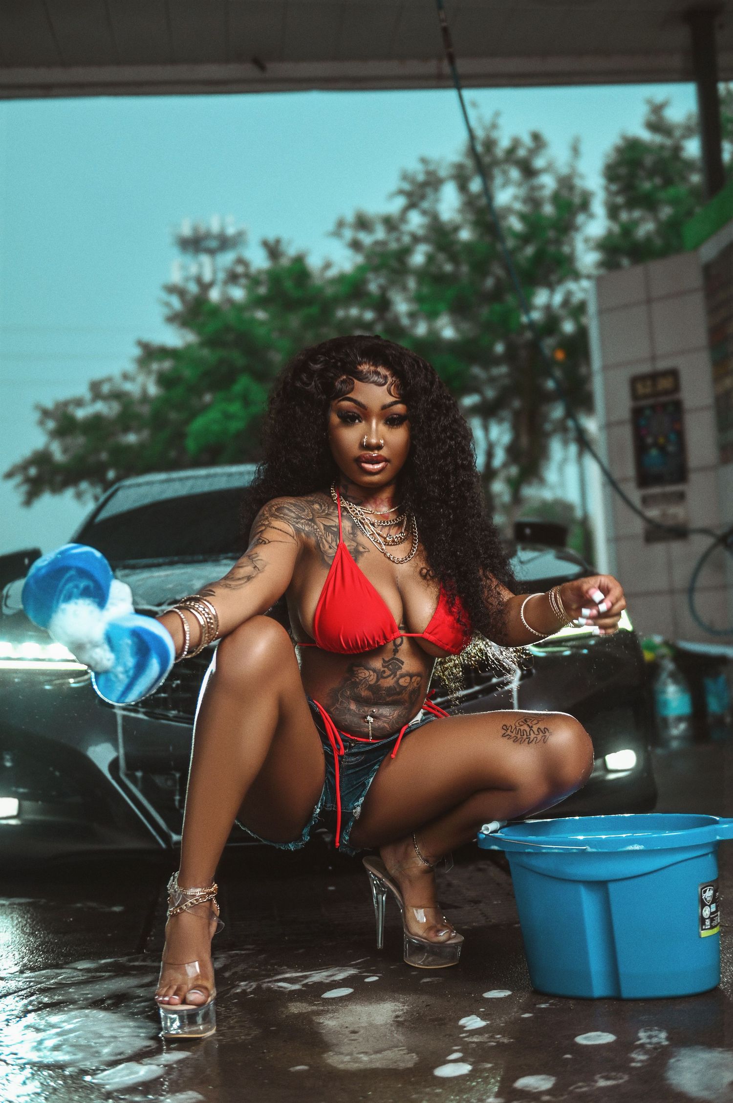 Orlando photographer 
Creative  photoshoot
car wash