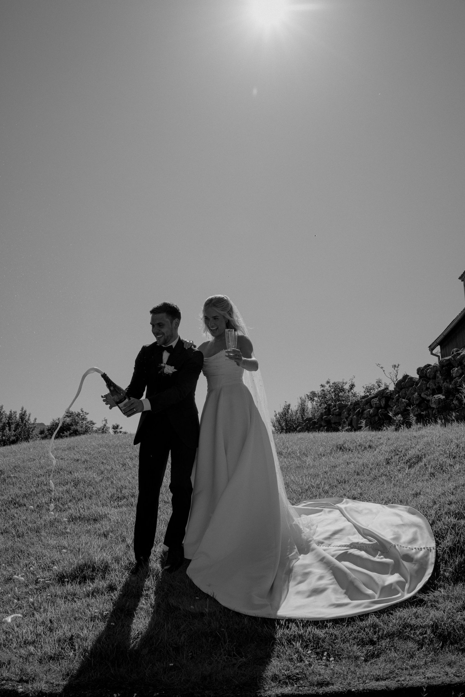 Luxury editorial wedding photography capturing intimate love stories across Paris & Europe.