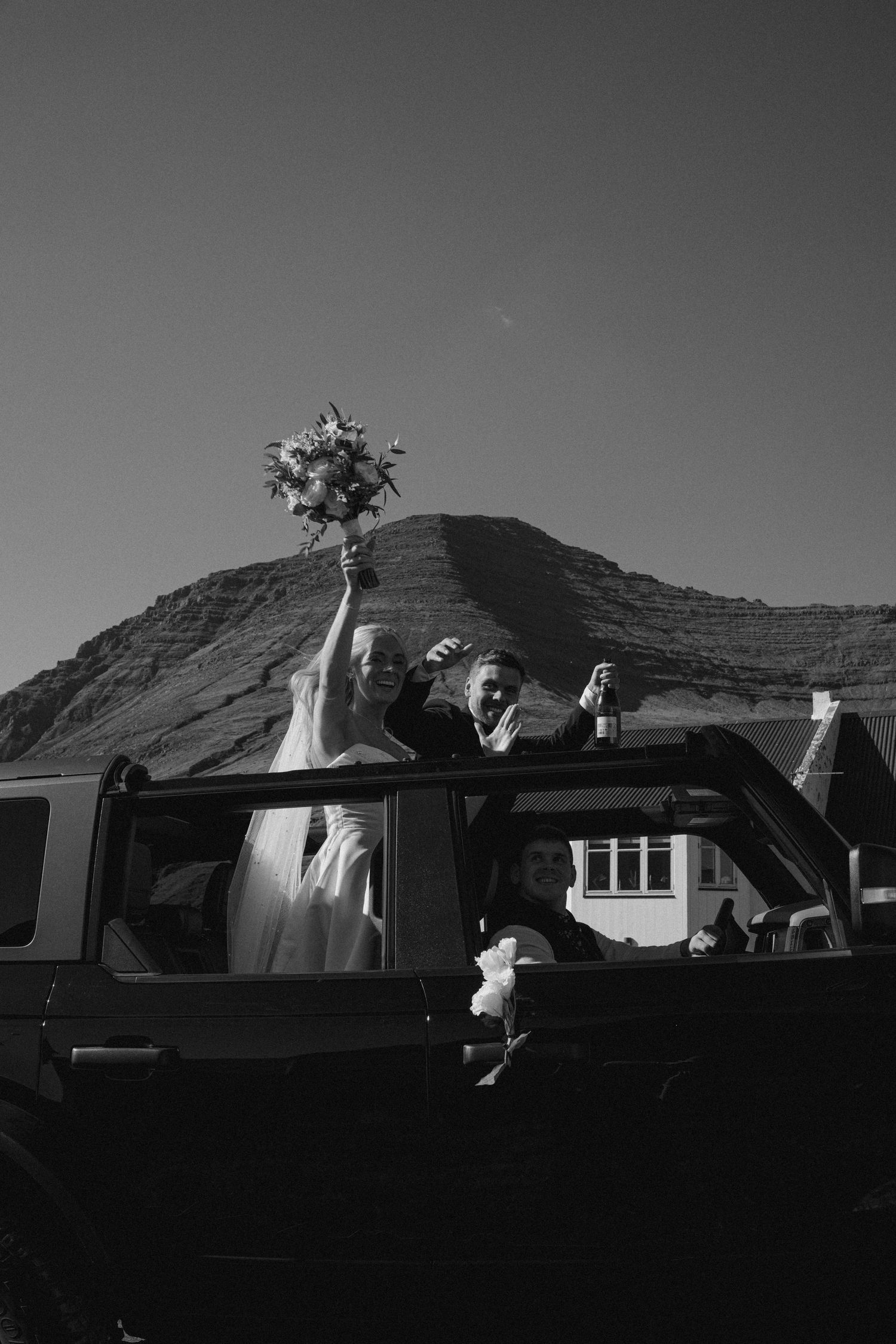 Luxury editorial wedding photography capturing intimate love stories across Paris & Europe.
