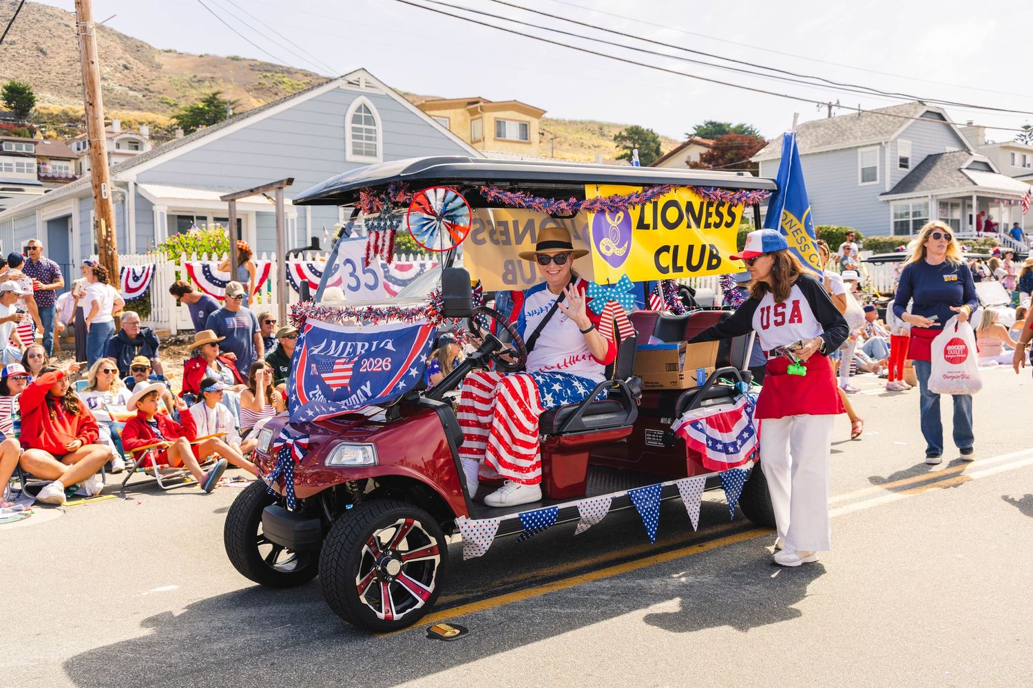 Parade attendees