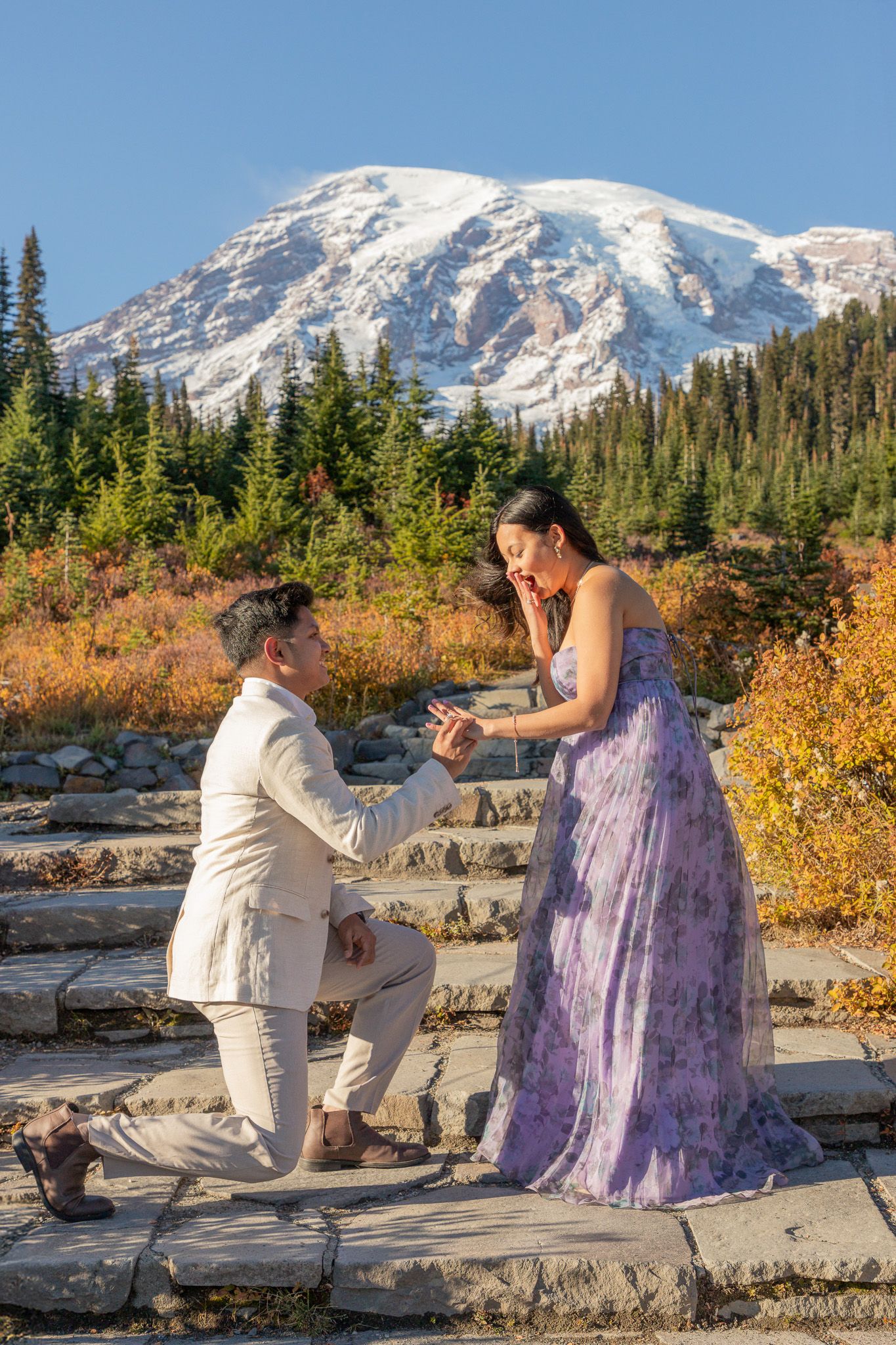 Seattle engagement photographer documenting romantic sunset portraits during a Mount Rainier engagement photoshoot