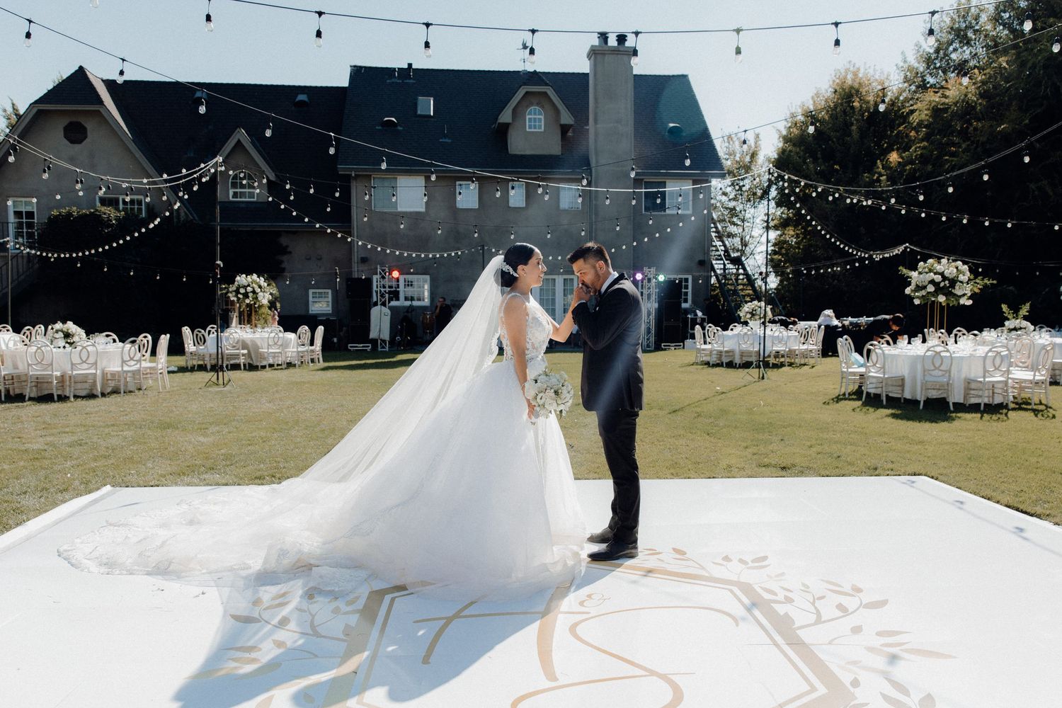 Luxury wedding photography in Sacramento CA with editorial and candid style