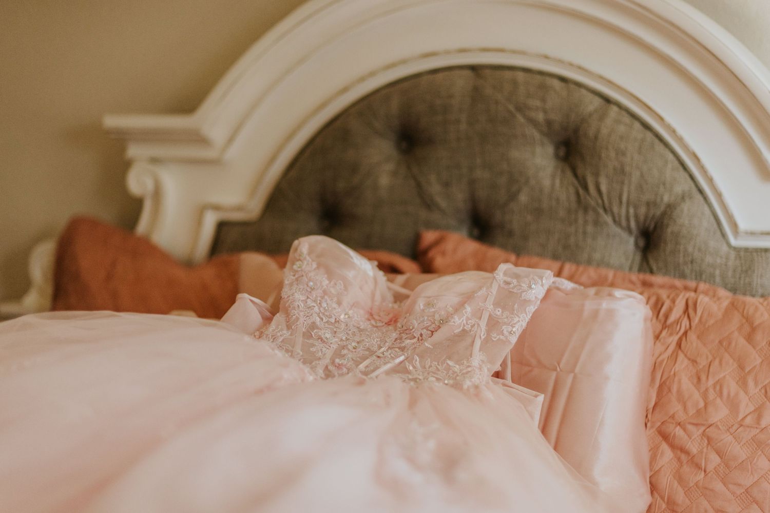 Luxury quinceañera photography in Sacramento CA with elegant, magazine-style portraits