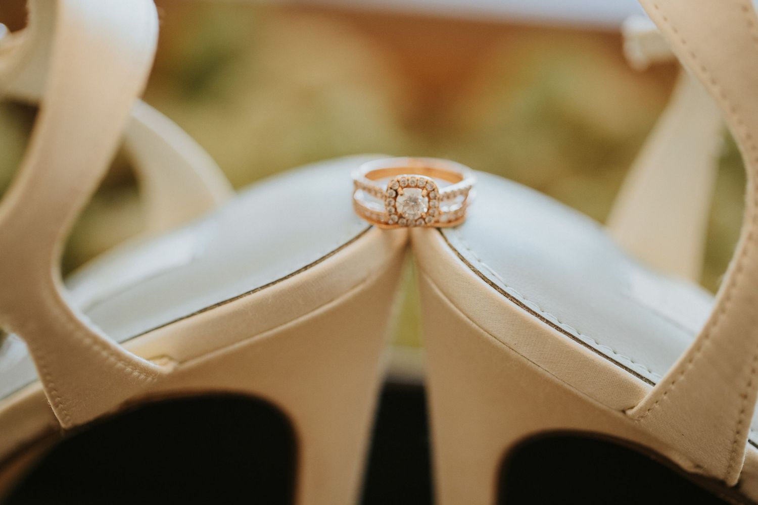 Luxury wedding photography in Sacramento CA with editorial and candid style