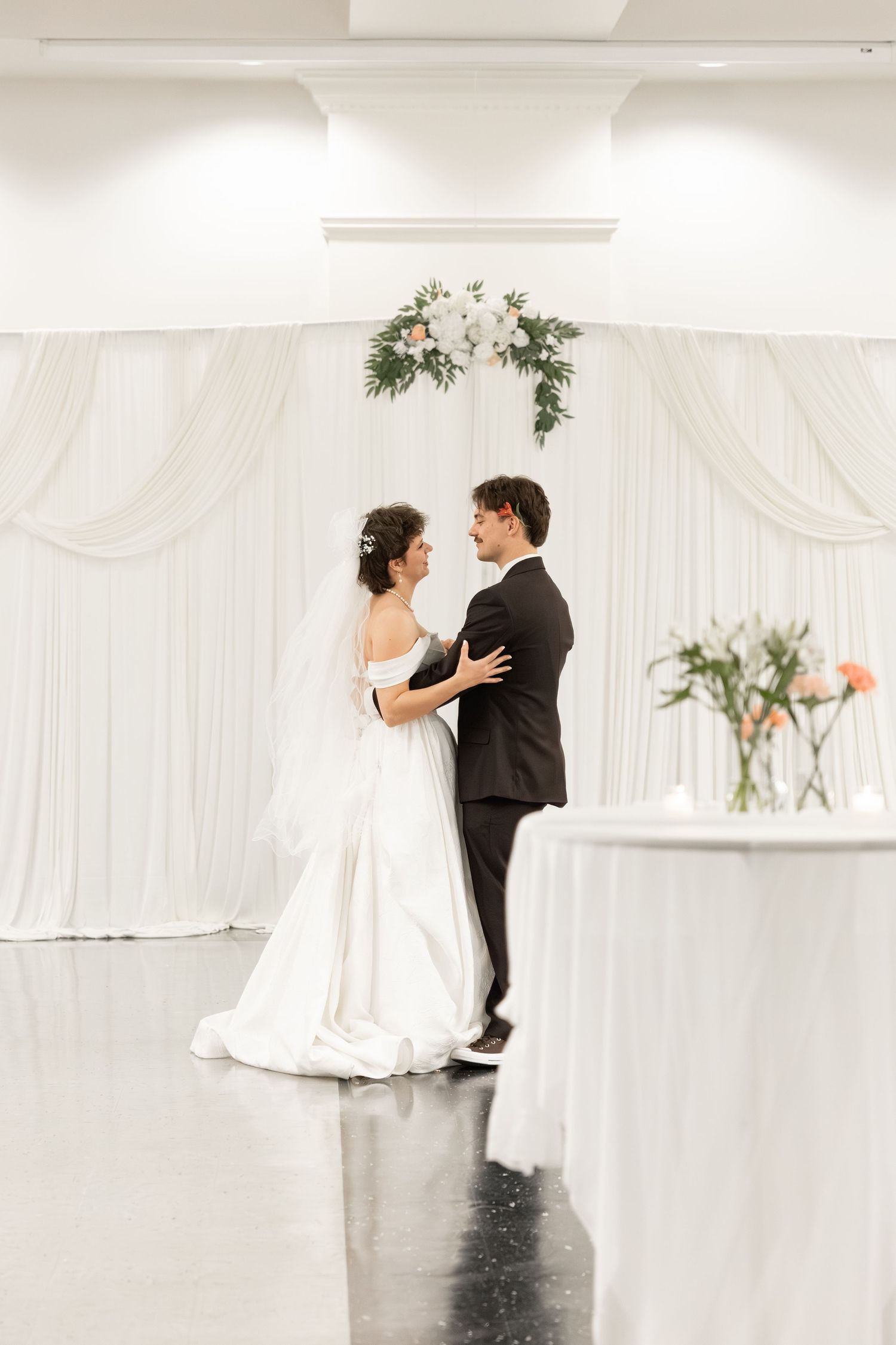 Wedding Reception at James P. Nix Center Fairhope, Alabama
