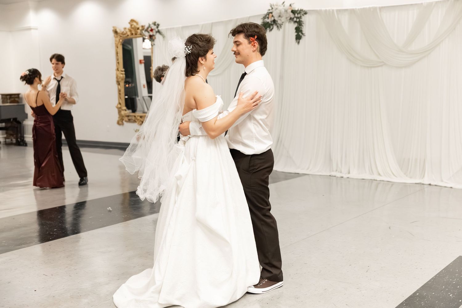 Wedding Reception at James P. Nix Center Fairhope, Alabama