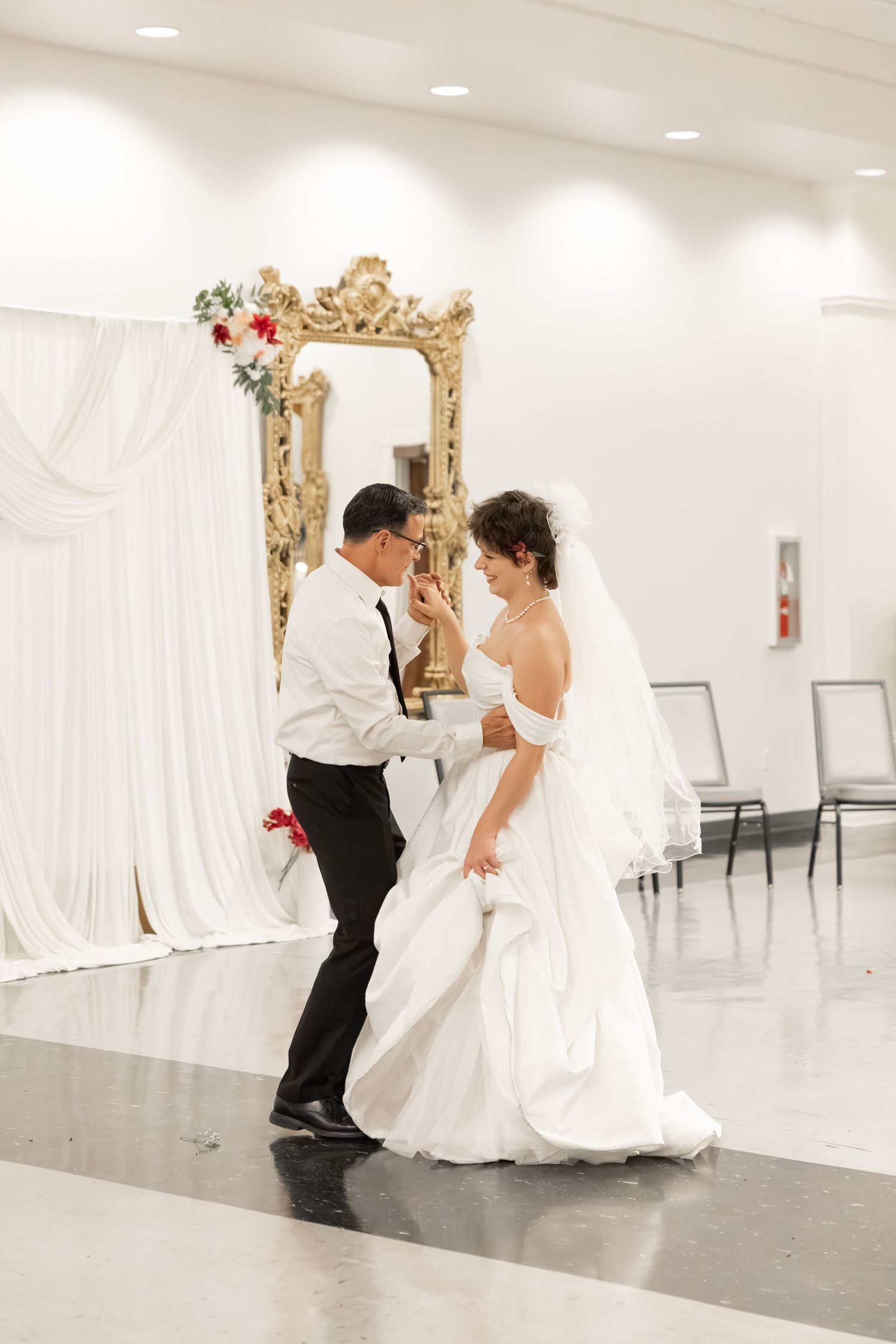 Wedding Reception at James P. Nix Center Fairhope, Alabama