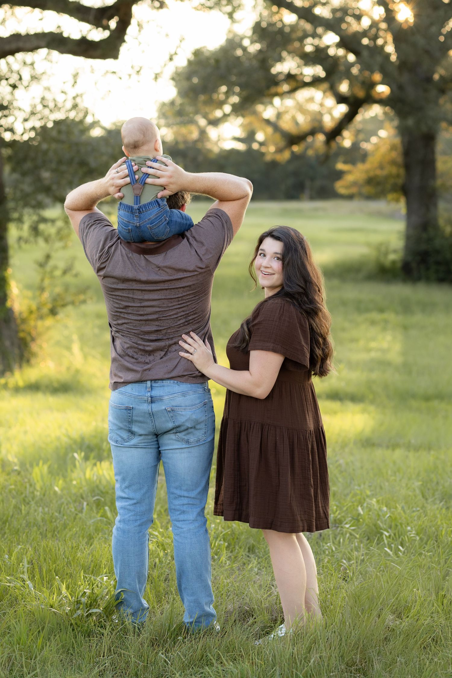 Family Pictures in a grass field at sunset near Dothan, Alabama