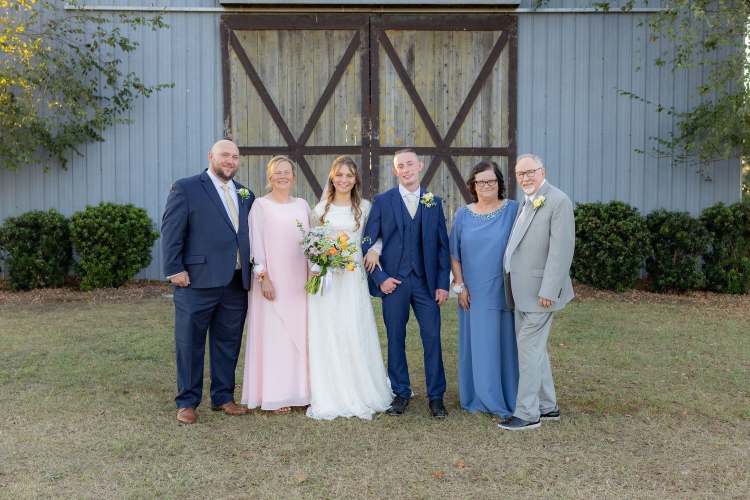 Wedding family portraits at Dalrymple Farms Enterprise, Alabama