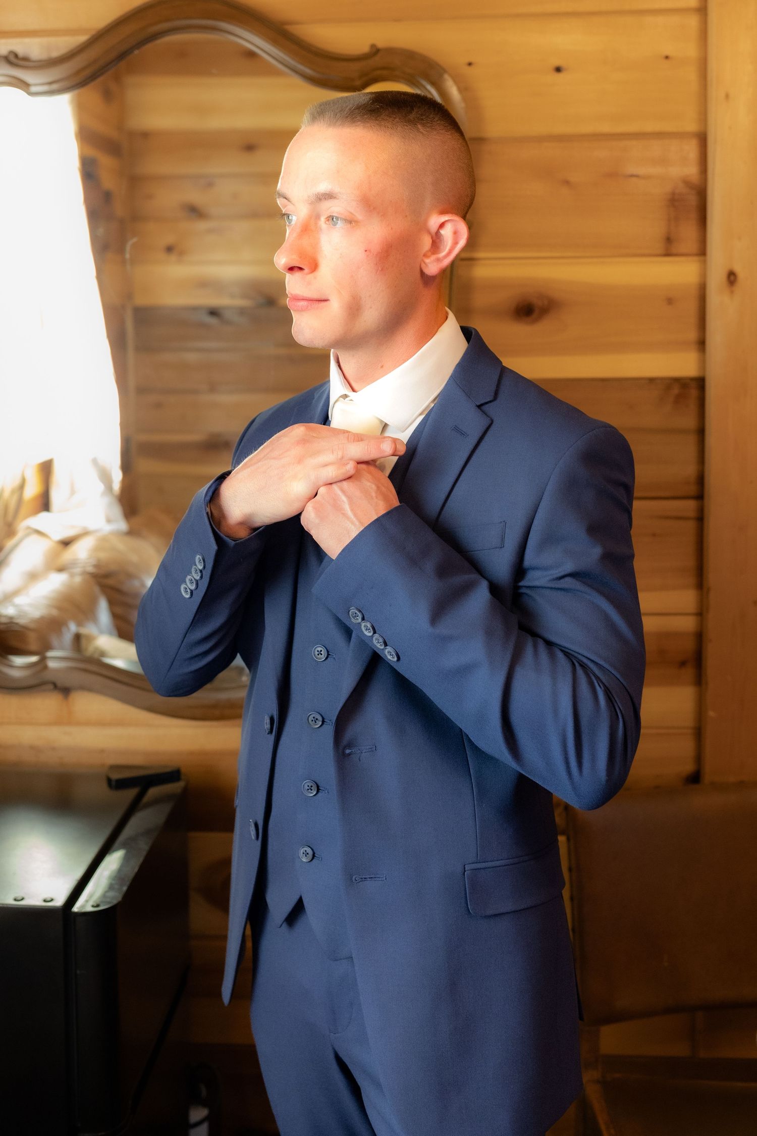 Groom getting ready photos at Dalrymple Farms Enterprise, Alabama