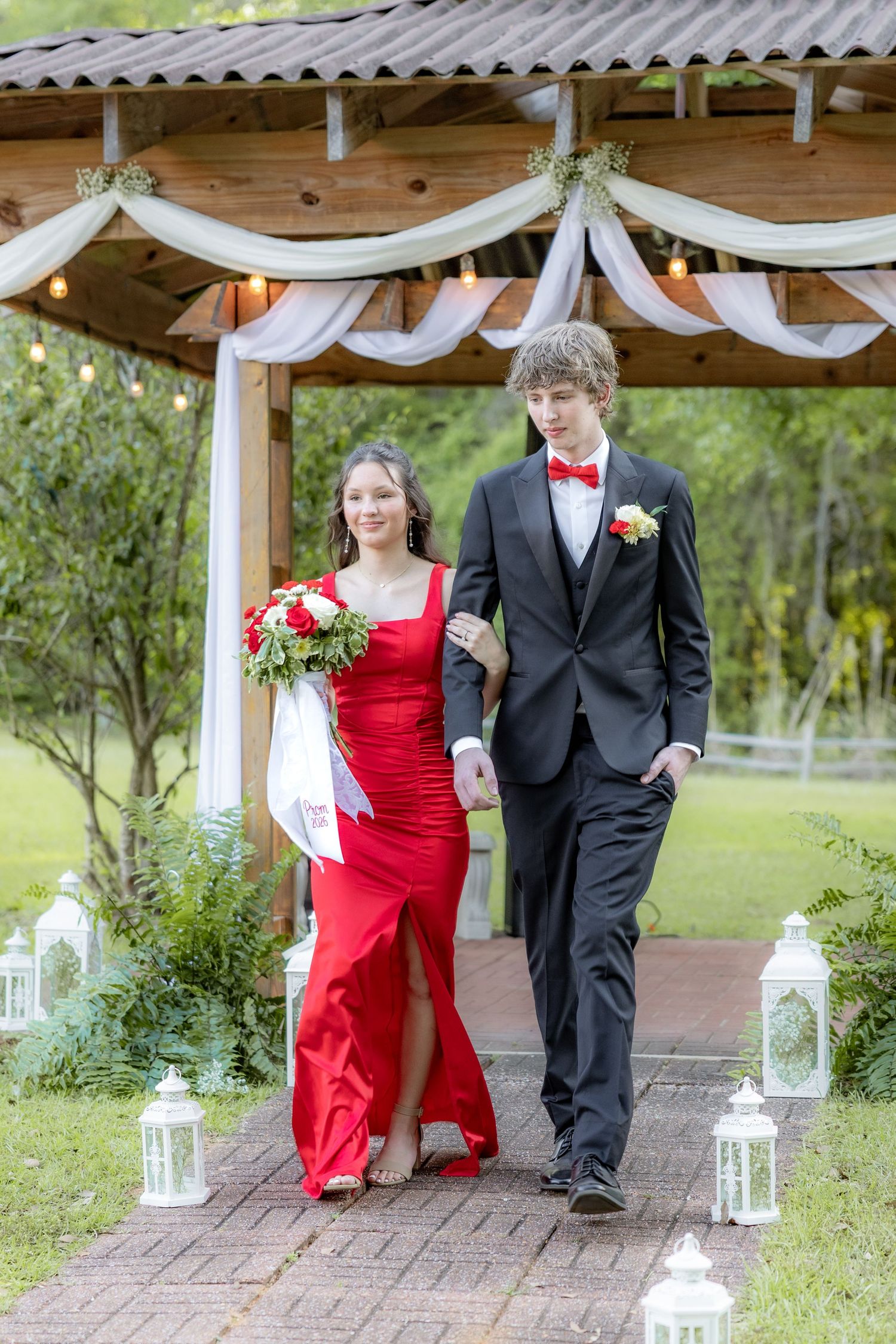 Ridgecrest Christian School Senior Couple Prom Photos at Jordan's Activity Barn at Kelly Creek Midland City, Alabama