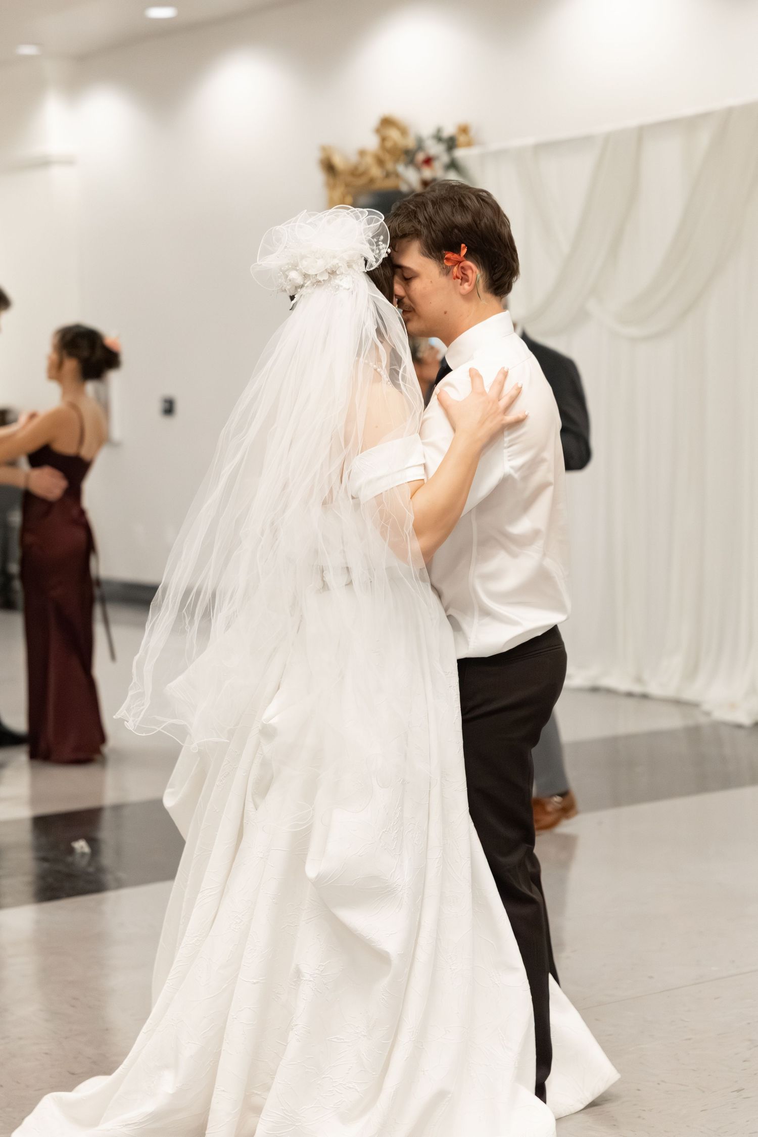 Wedding Reception at James P. Nix Center Fairhope, Alabama
