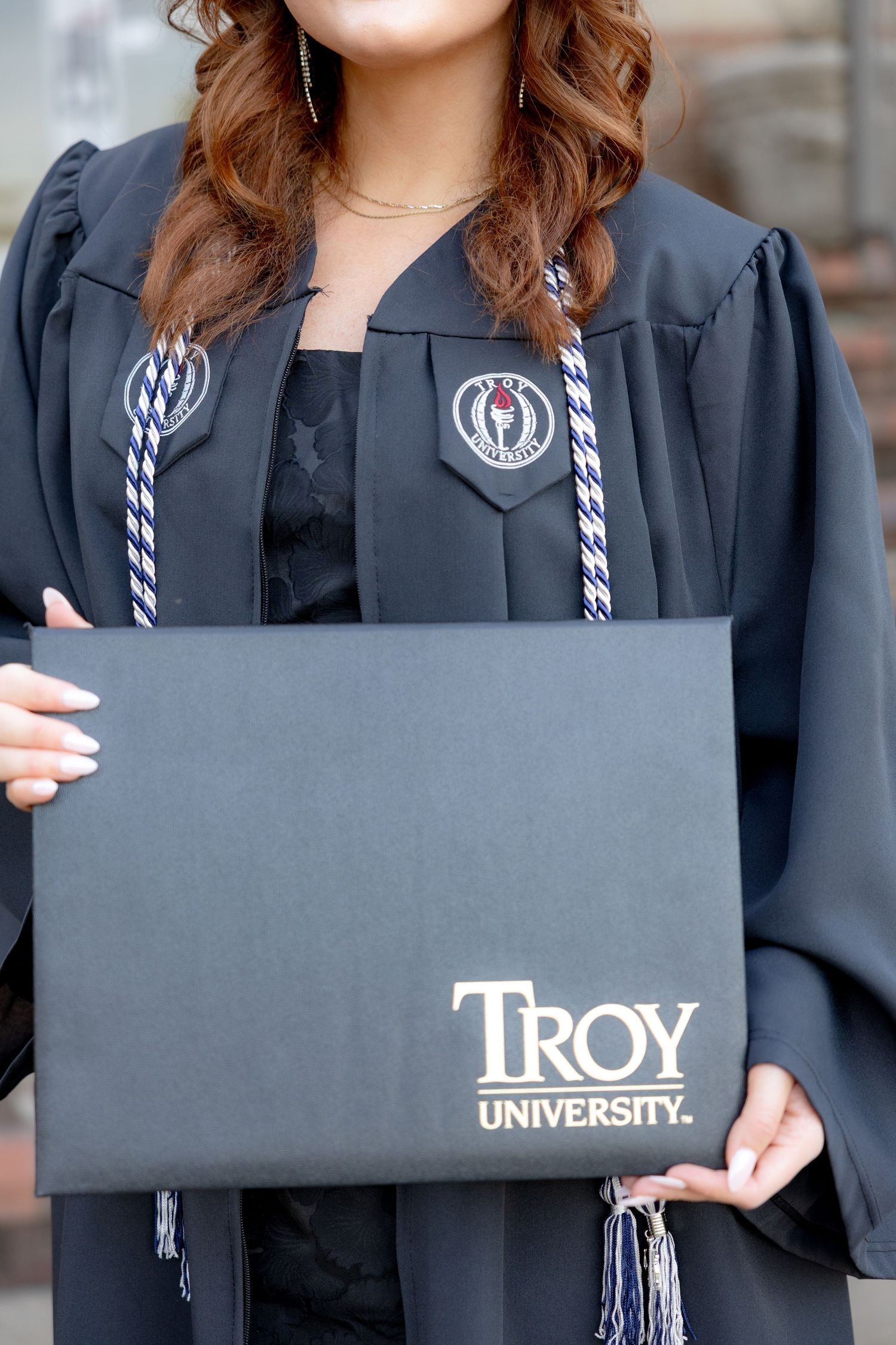Senior cap and gown portraits at Troy University Dothan Campus