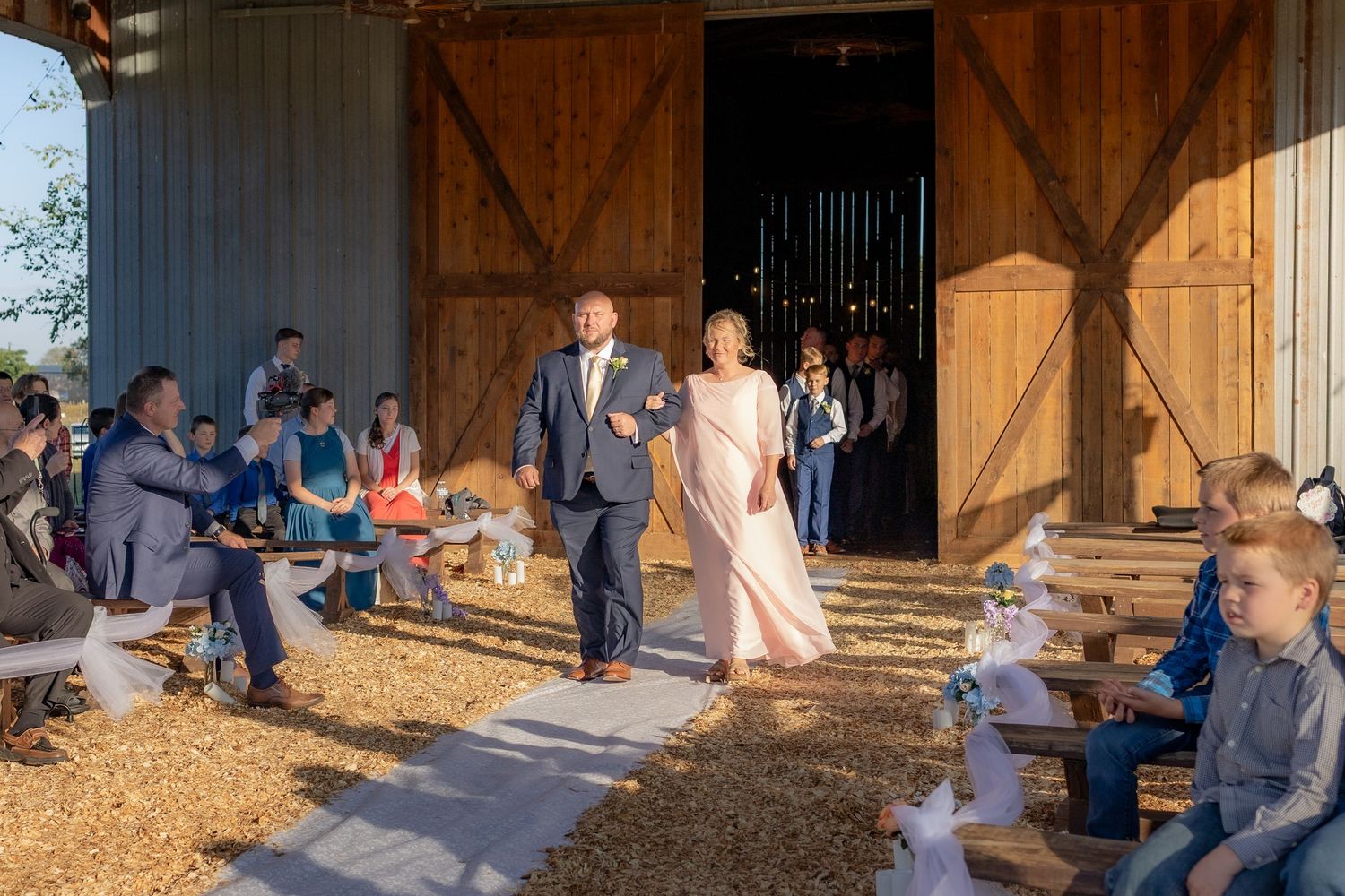 Wedding party walks the aisle at Dalrymple Farms Enterprise, Alabama