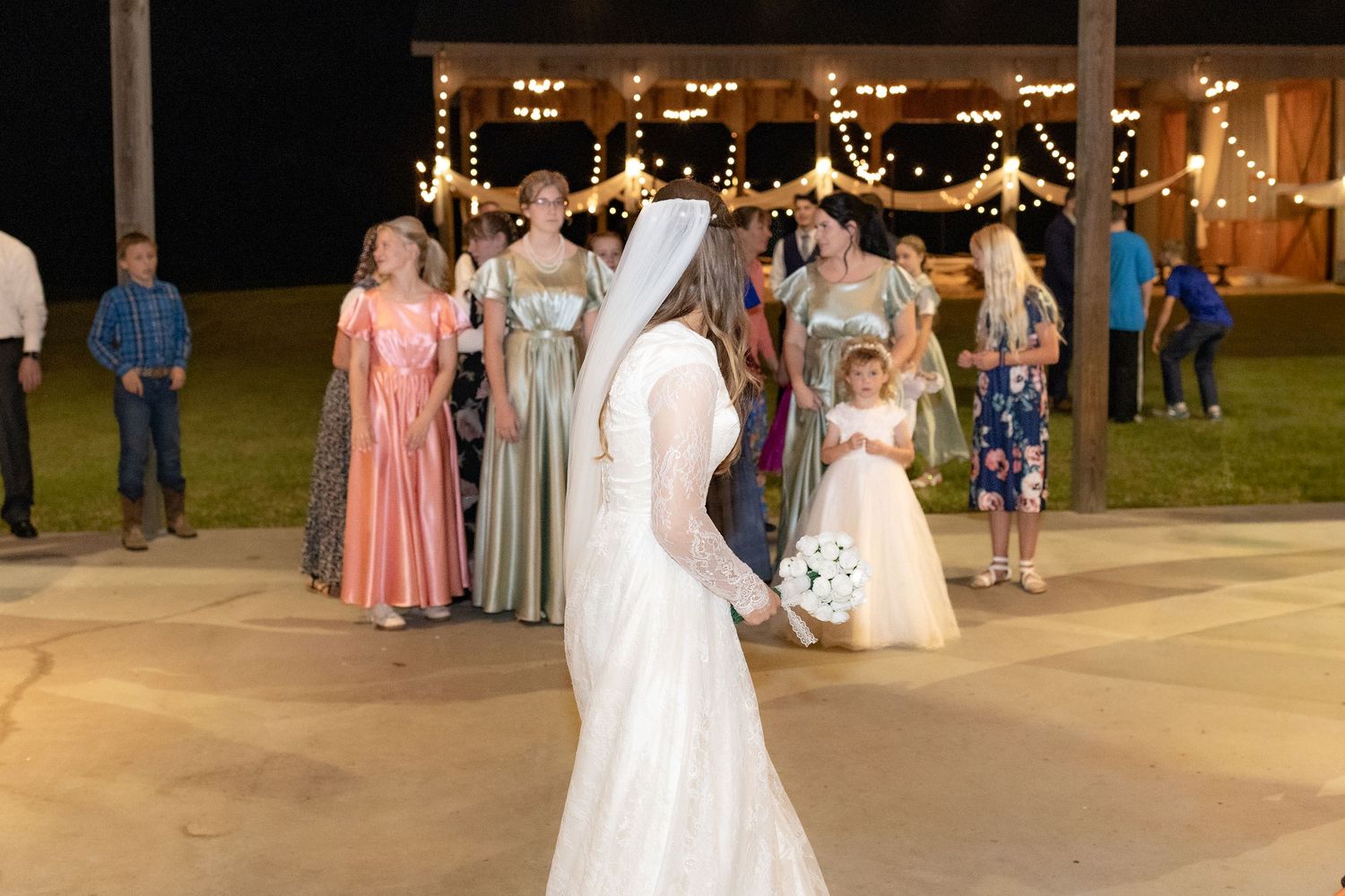 Bride throwing bouquet at Dalrymple Farms Enterprise, Alabama