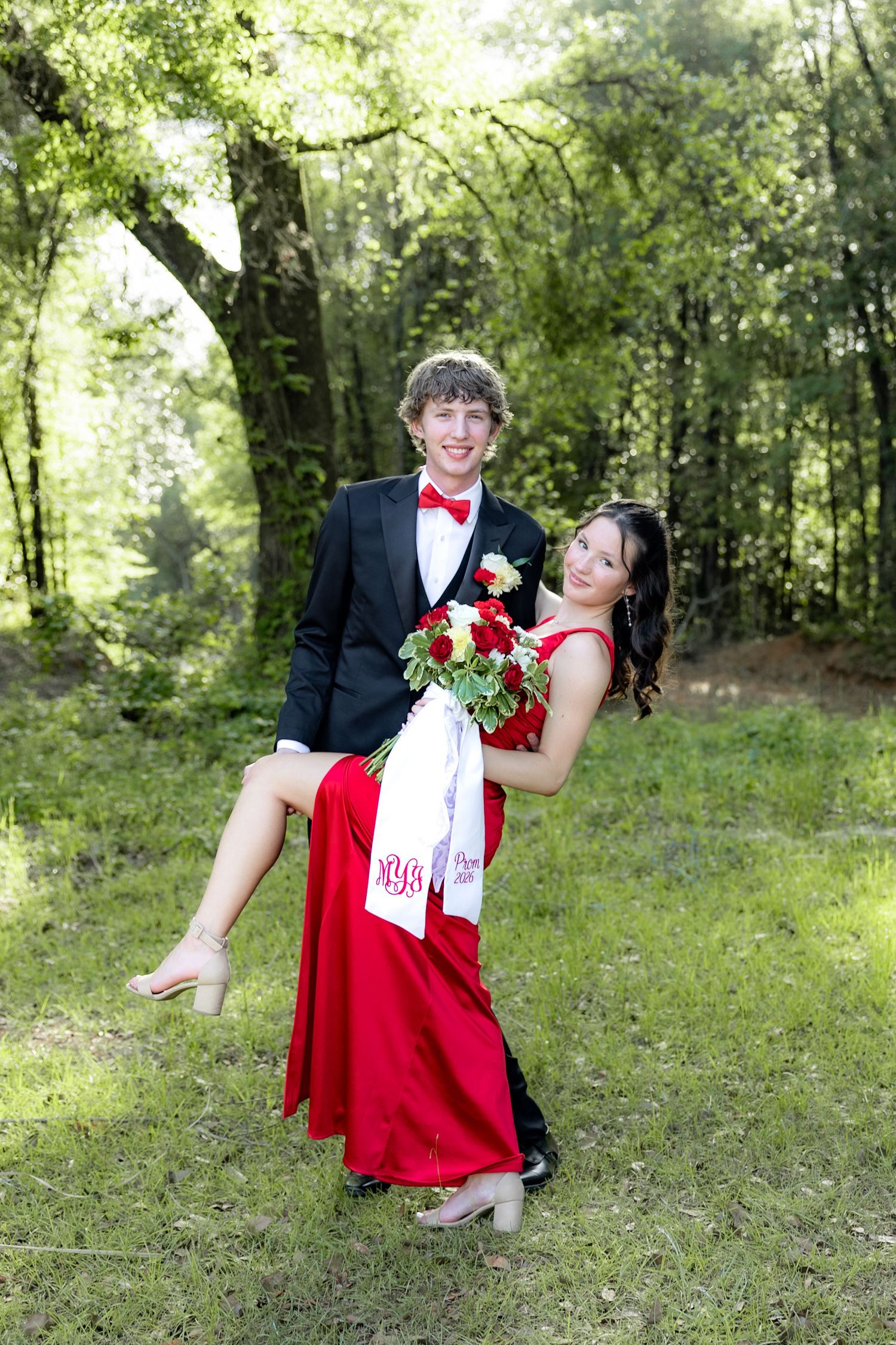 Ridgecrest Christian School Senior Couple Prom Photos at Jordan's Activity Barn at Kelly Creek Midland City, Alabama