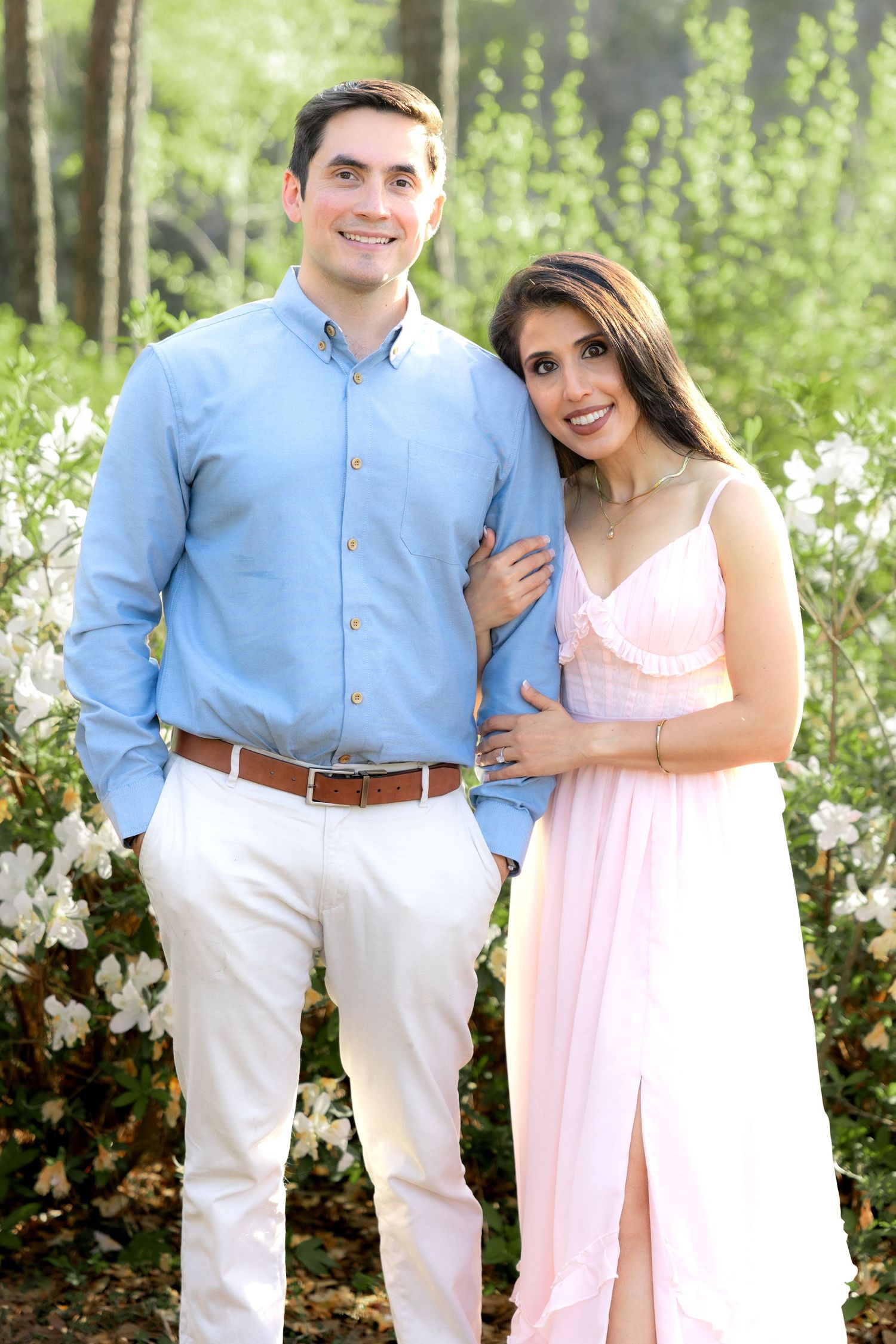 Romantic Spring Couple Photos at Dothan Area Botanical Gardens in Alabama