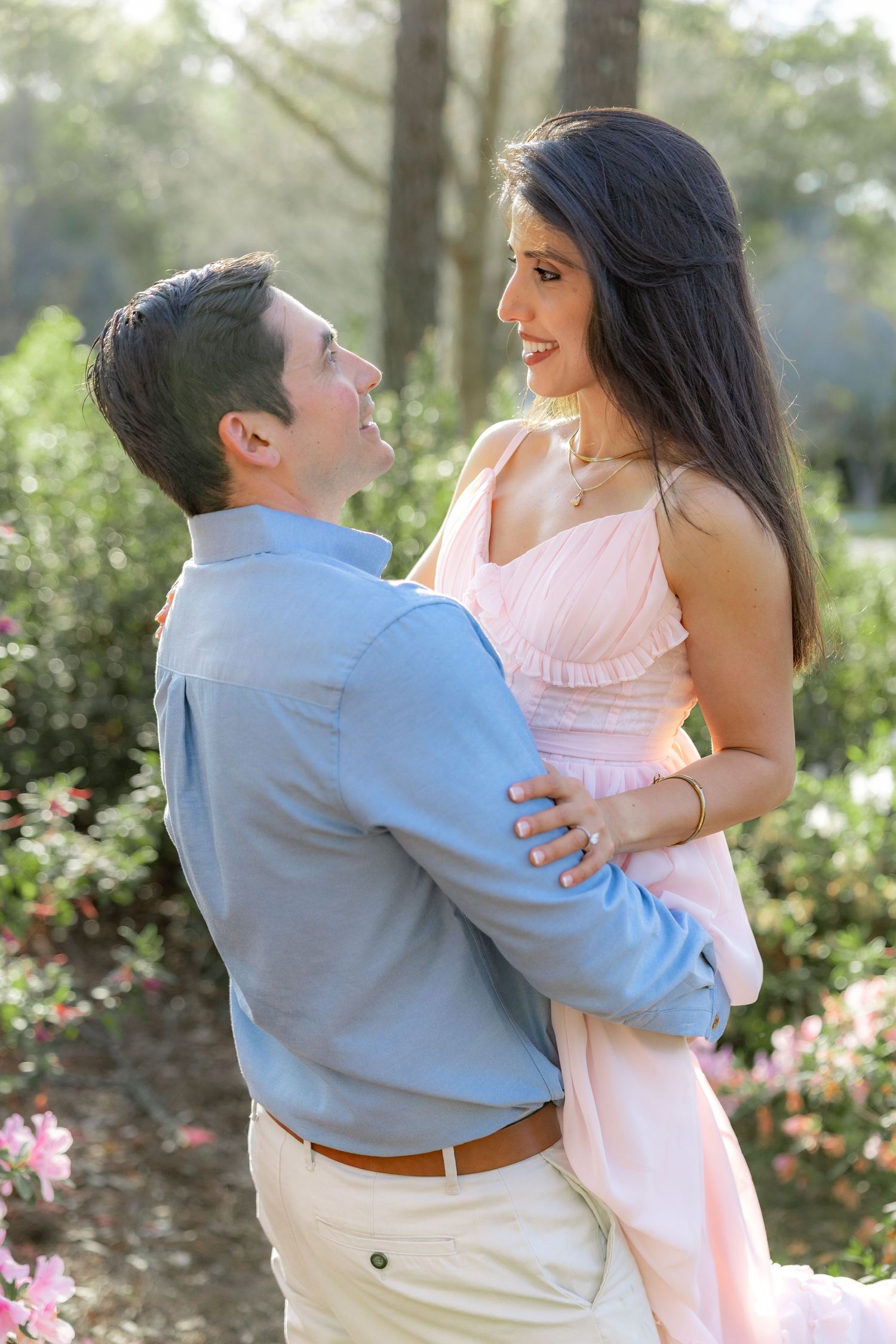 Romantic Spring Couple Photos at Dothan Area Botanical Gardens in Alabama