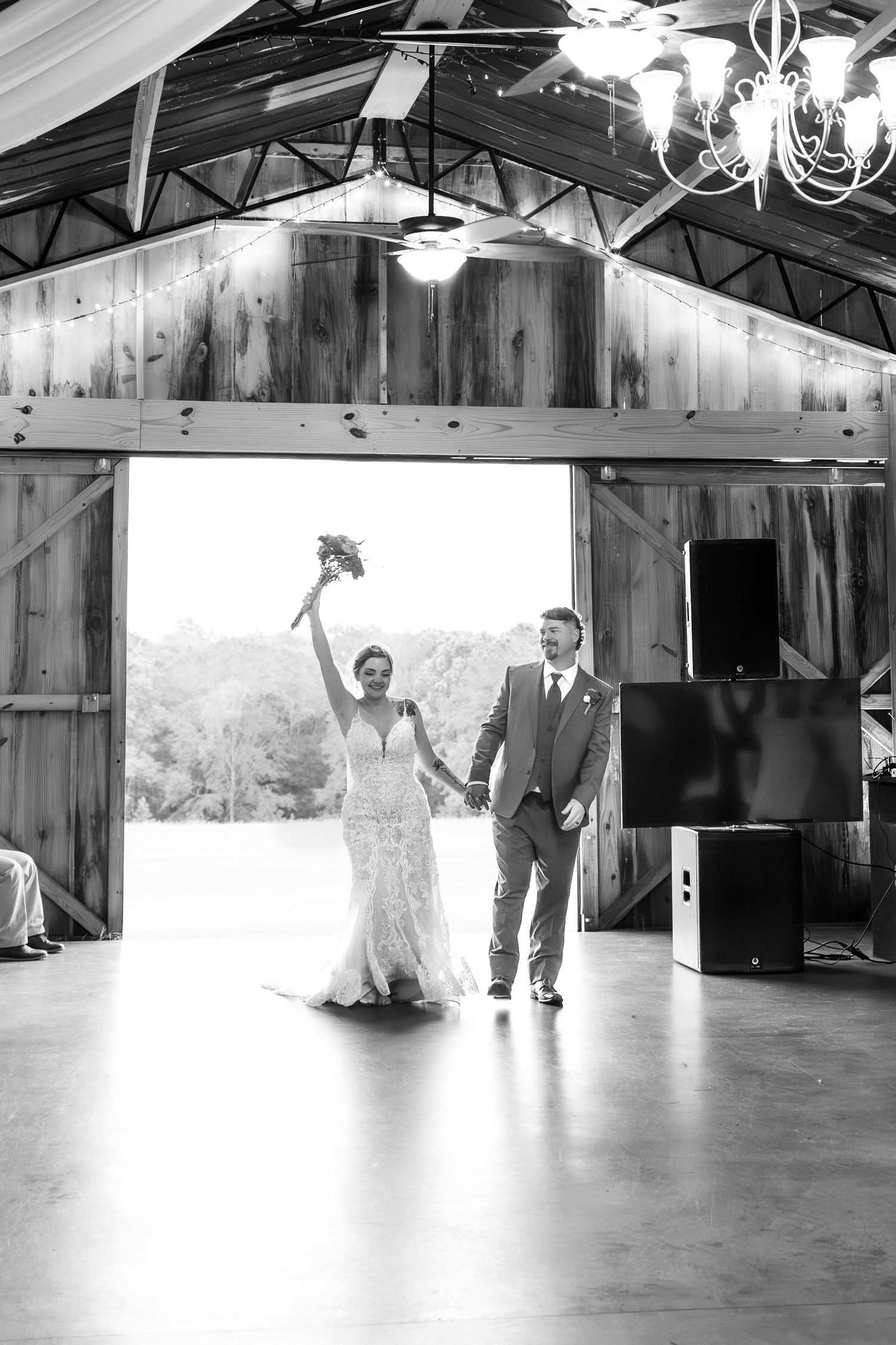 Bride and groom make a grand entrance at Hilltop Acres Wicksburg, Alabama