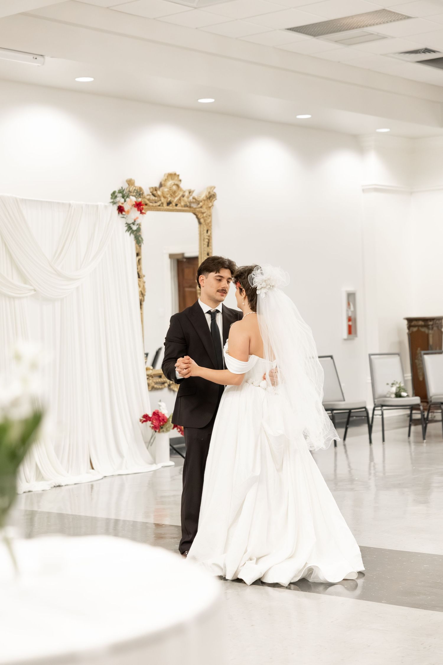 Wedding Reception at James P. Nix Center Fairhope, Alabama