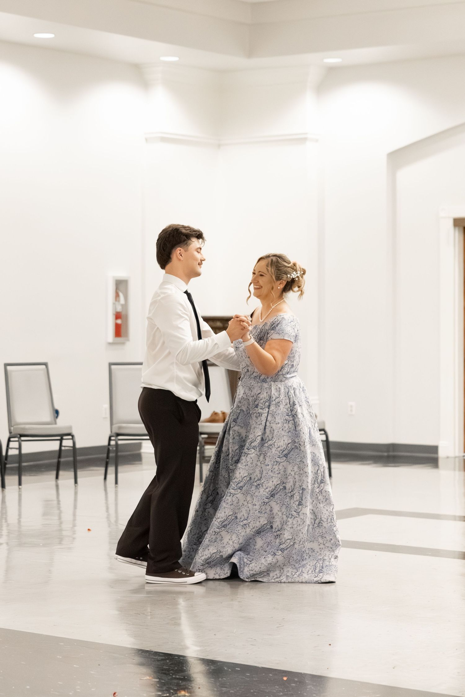 Wedding Reception at James P. Nix Center Fairhope, Alabama
