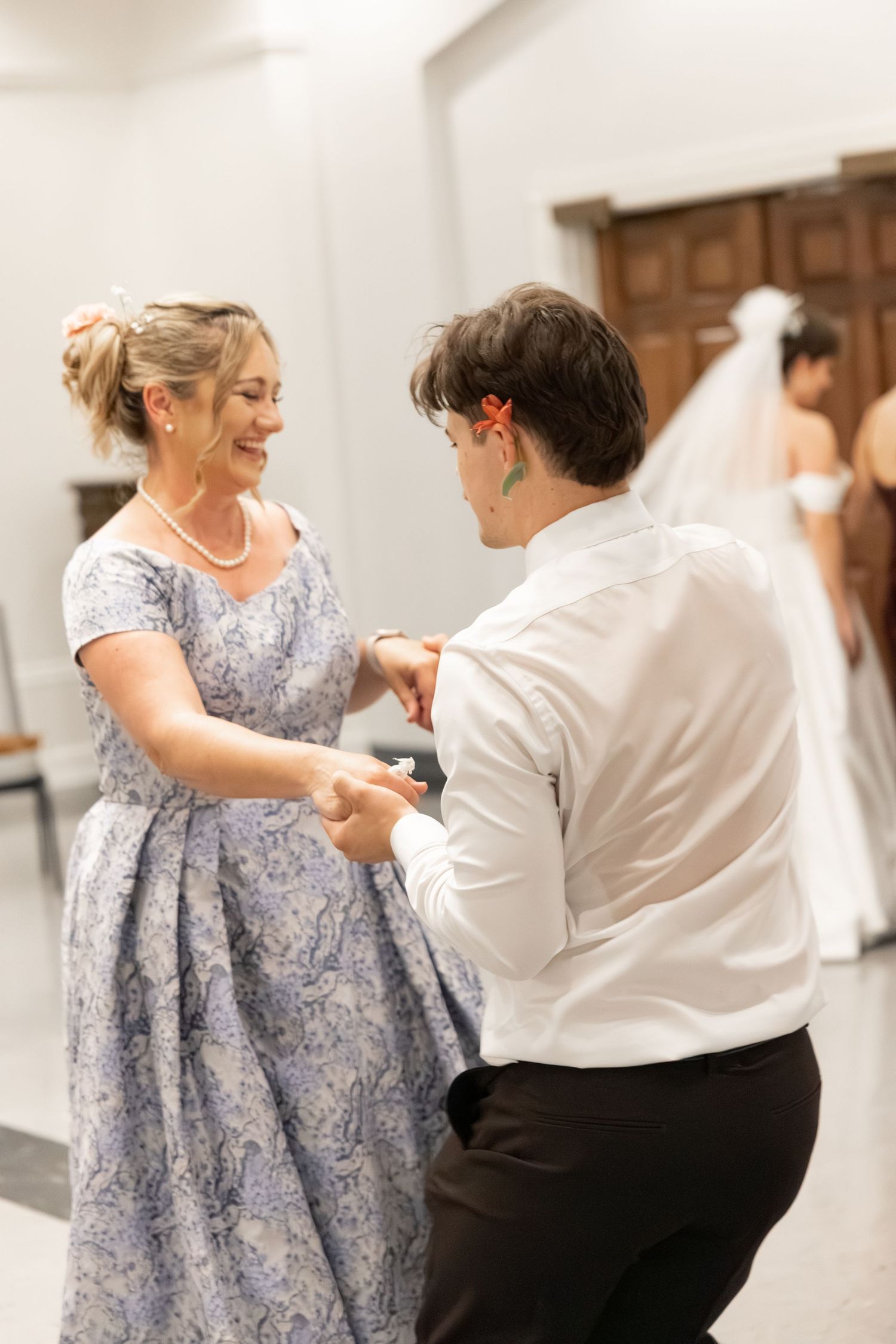 Wedding Reception at James P. Nix Center Fairhope, Alabama