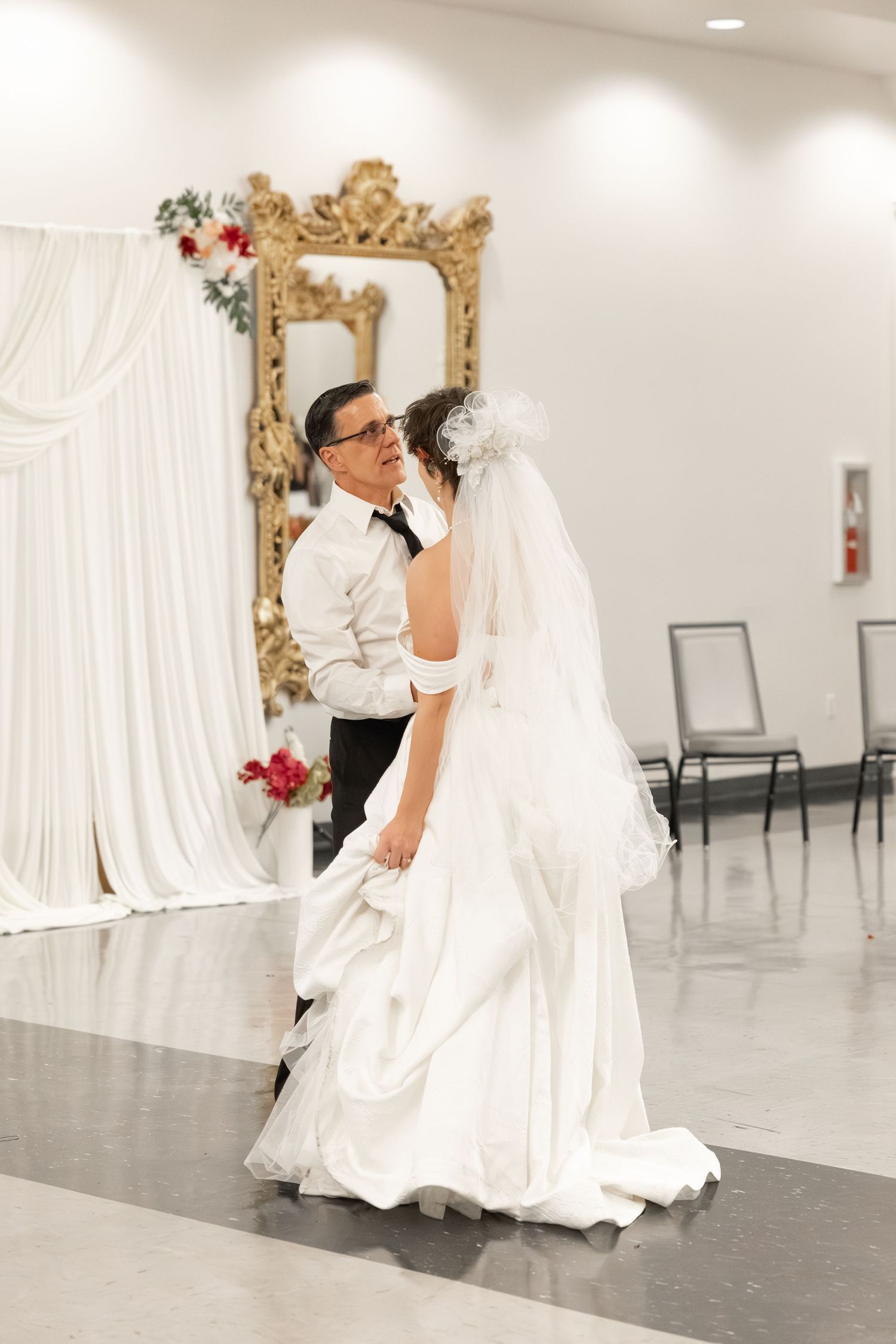 Wedding Reception at James P. Nix Center Fairhope, Alabama