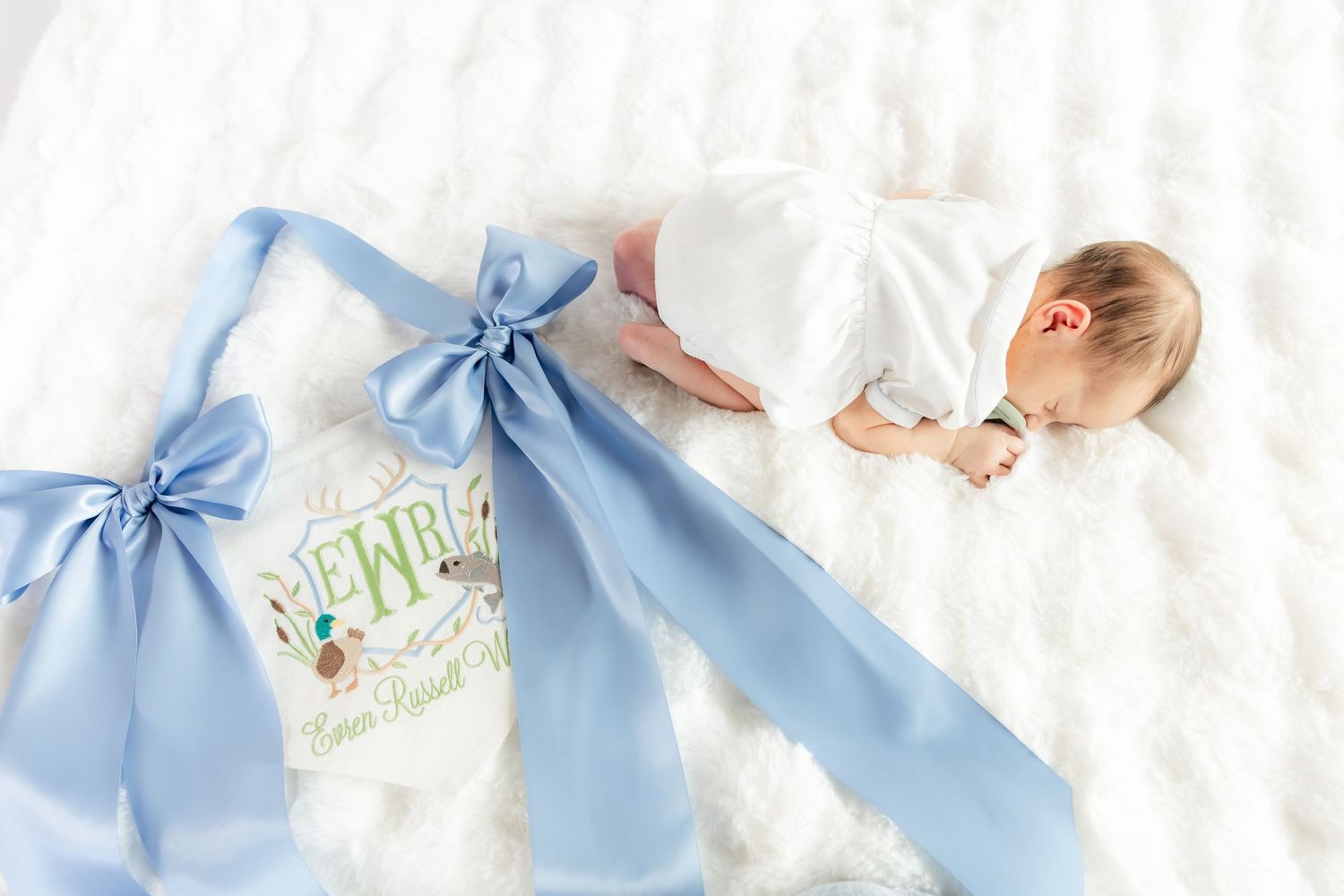 Newborn detail photos in a studio in Dothan, Alabama