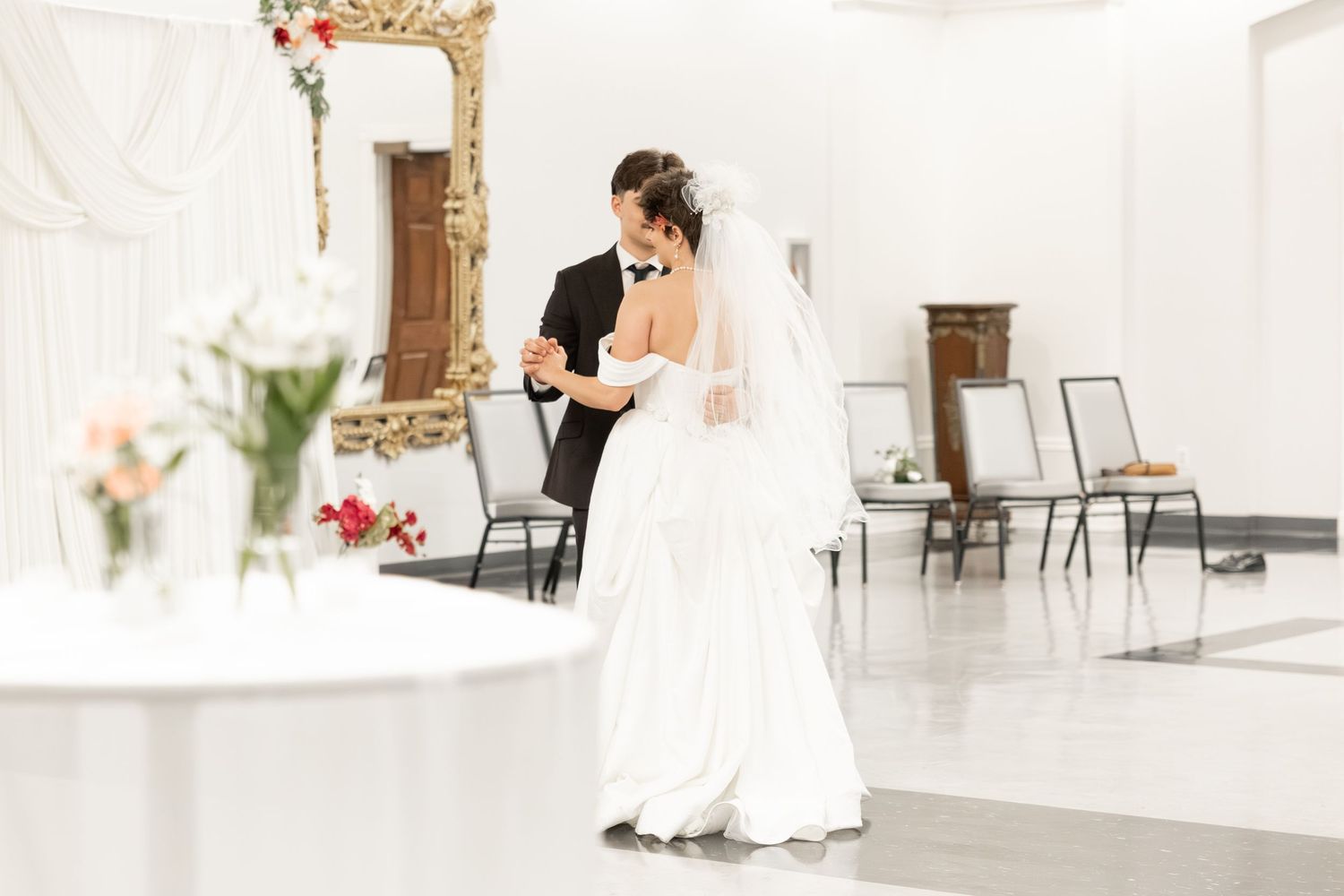 Wedding Reception at James P. Nix Center Fairhope, Alabama