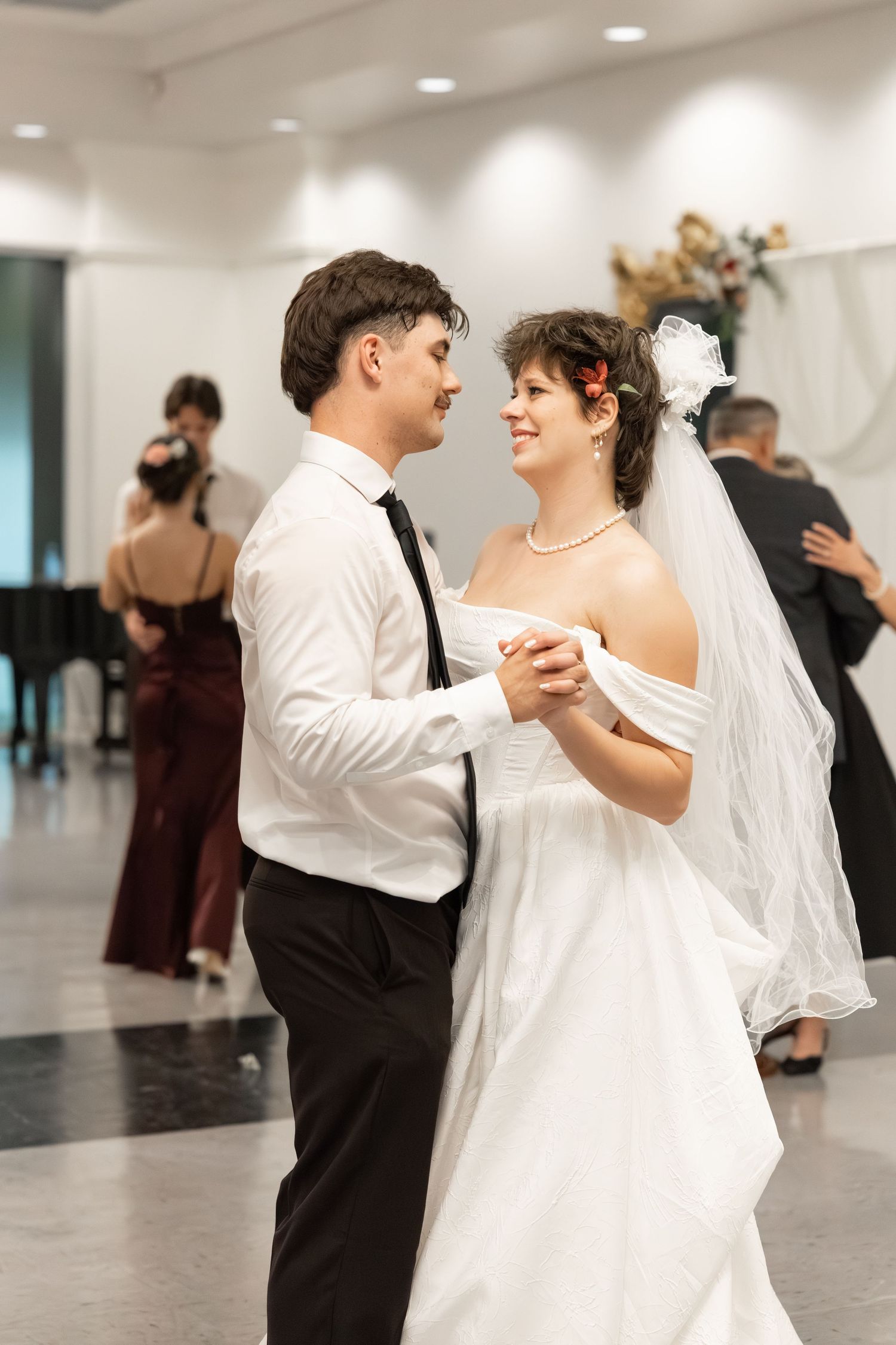 Wedding Reception at James P. Nix Center Fairhope, Alabama
