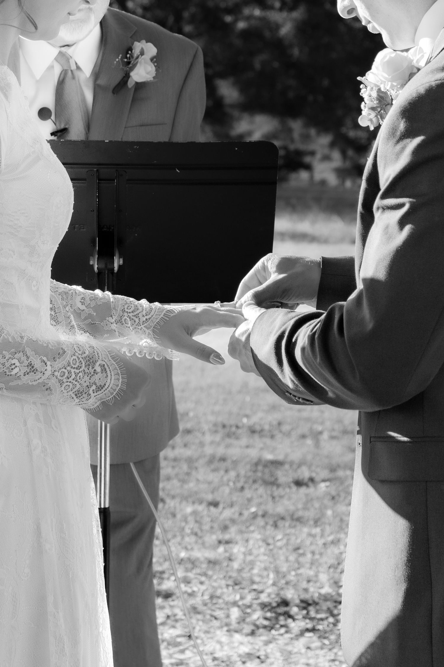 Couple getting married at Dalrymple Farms Enterprise, Alabama