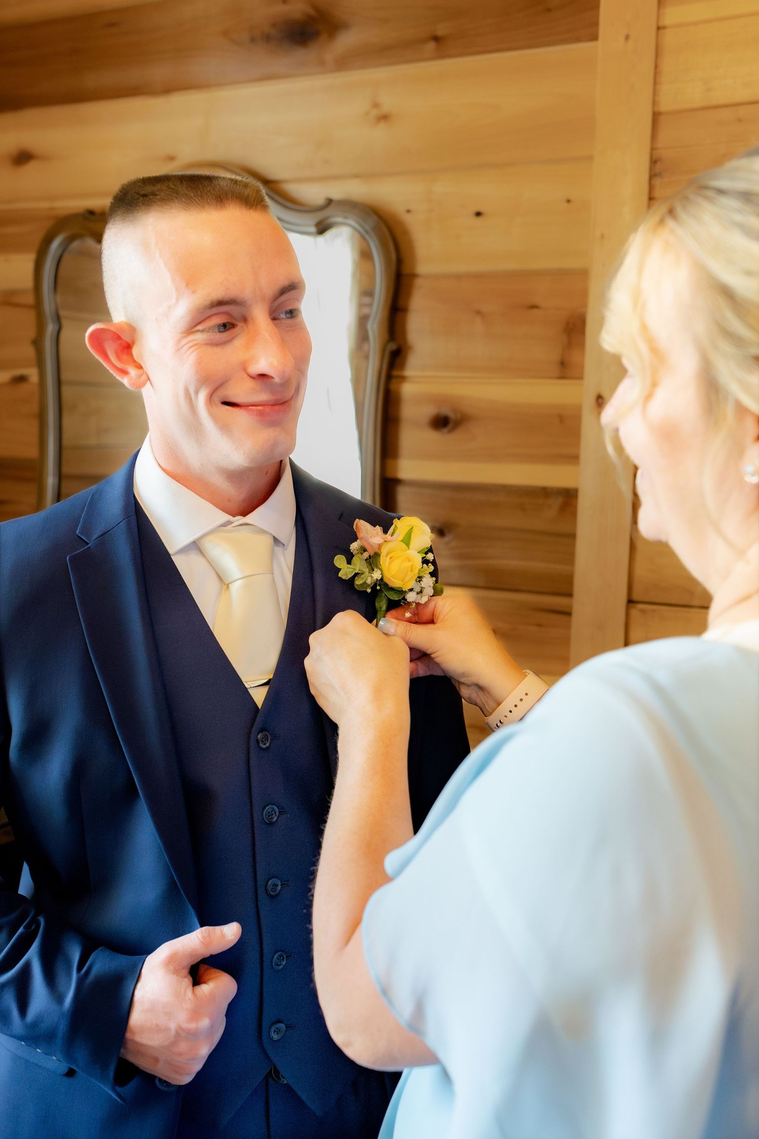 Groom getting ready photos at Dalrymple Farms Enterprise, Alabama