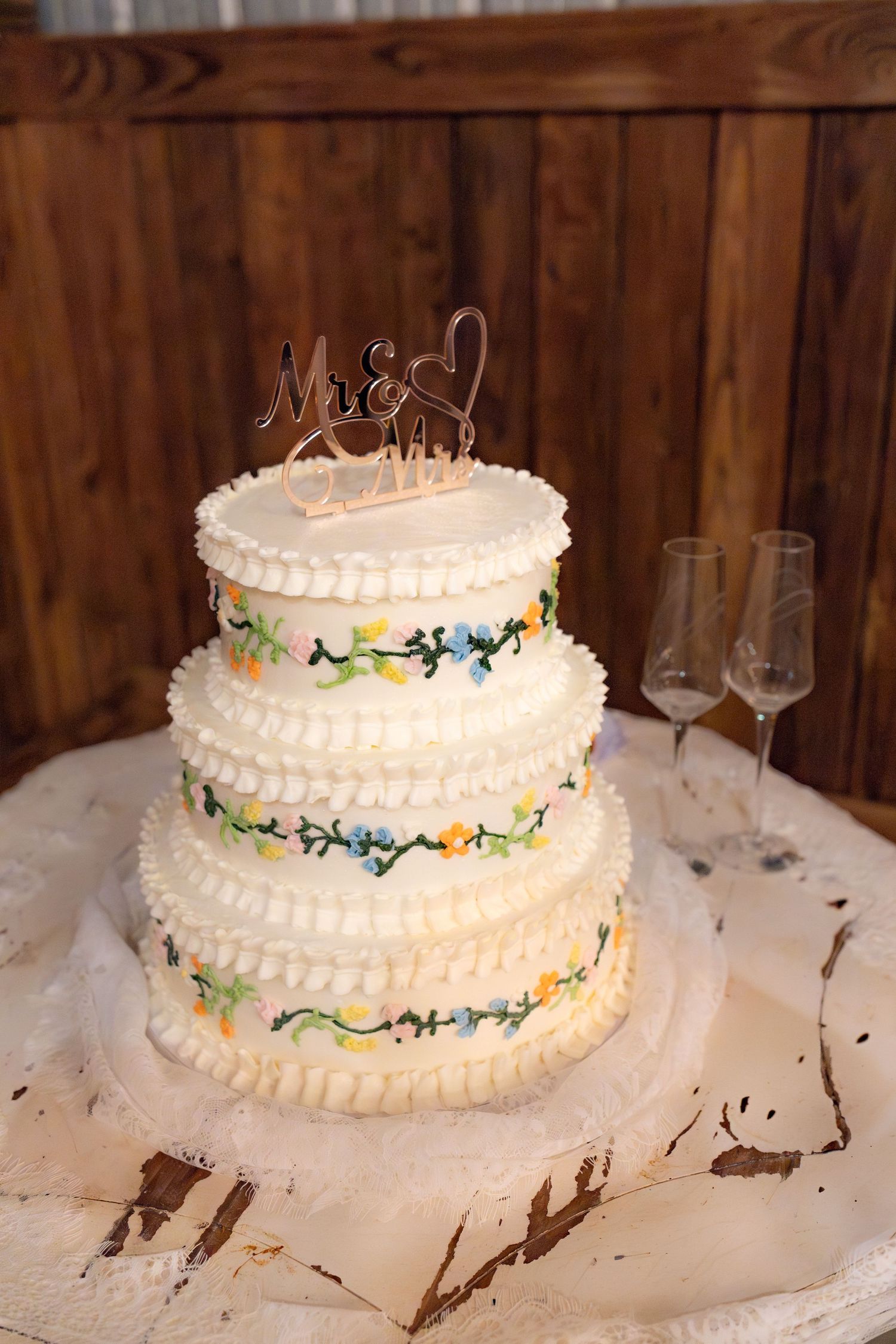 Wedding cake at Dalrymple Farms Enterprise, Alabama