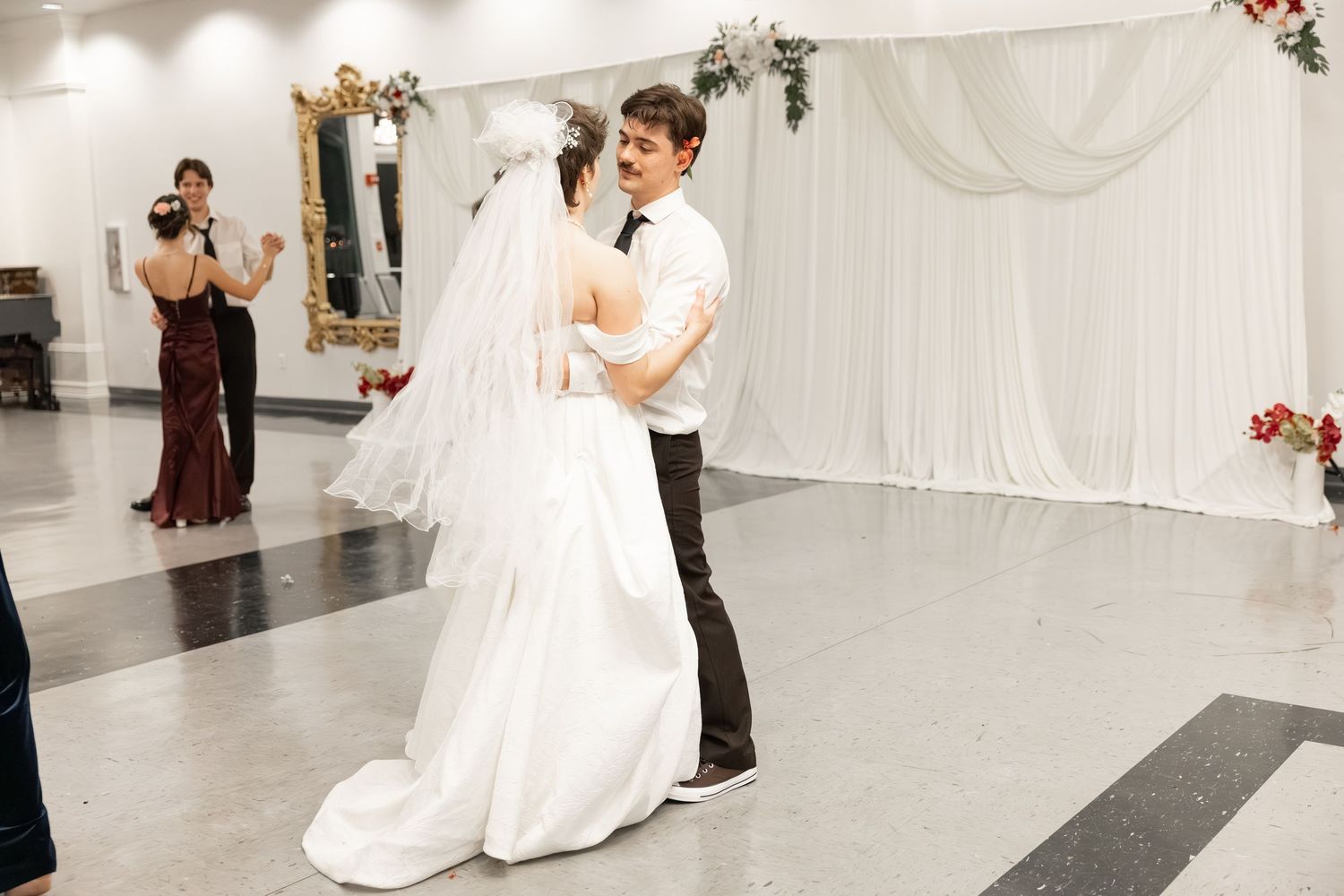 Wedding Reception at James P. Nix Center Fairhope, Alabama